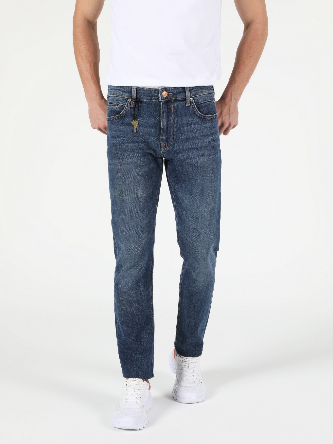 Зауженные джинсы Colin’s 041 Danny модель CL1051668DN41178 Фото