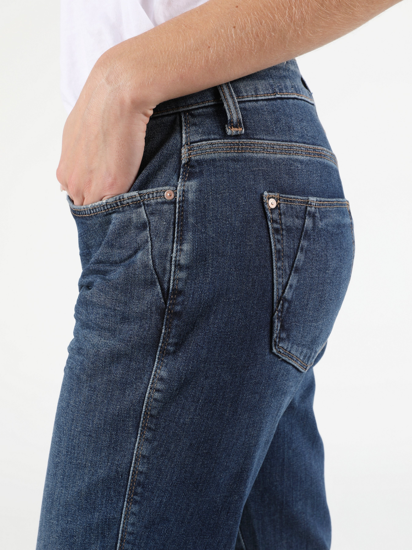 Джинсы Colin’s 892 Alına модель CL1051970DN40964 Фото