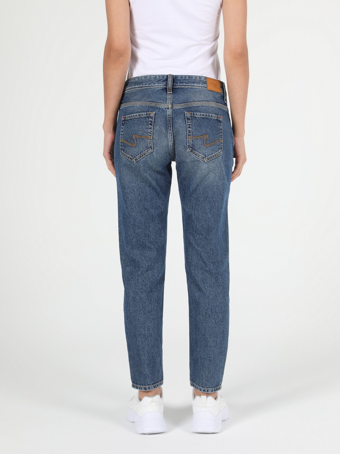 Бойфренды Colin’s 893 Julia модель CL1051975DN00373 Фото