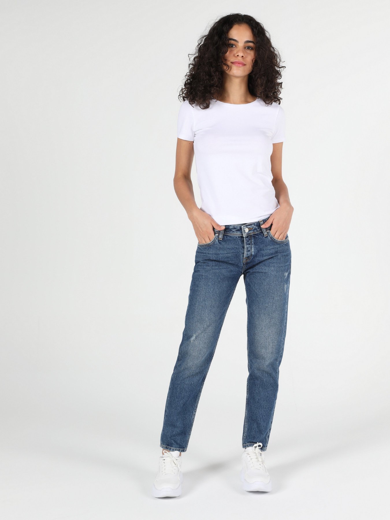 Бойфренды Colin’s 893 Julia модель CL1051975DN00373 Фото