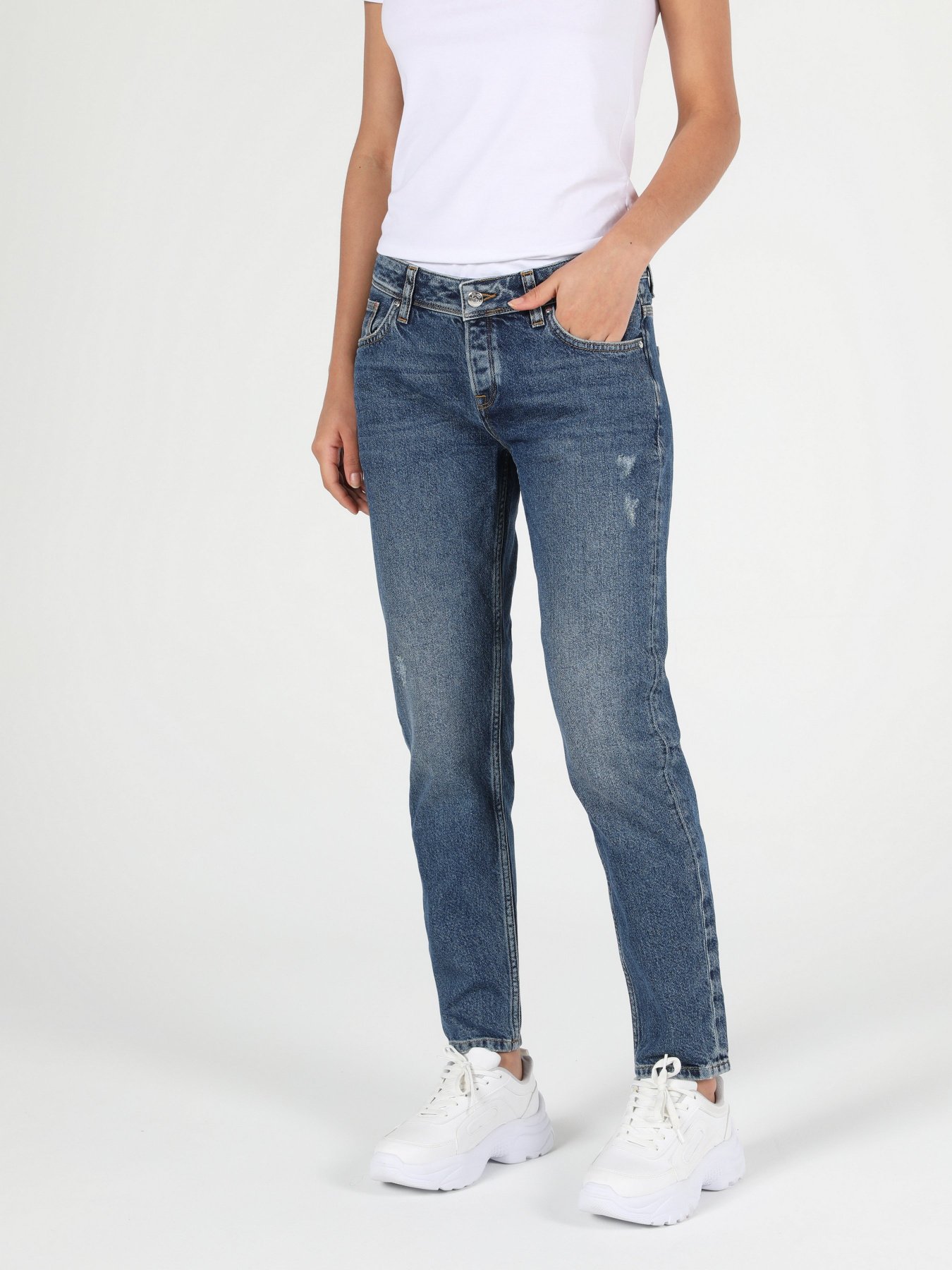 Бойфренды Colin’s 893 Julia модель CL1051975DN00373 Фото