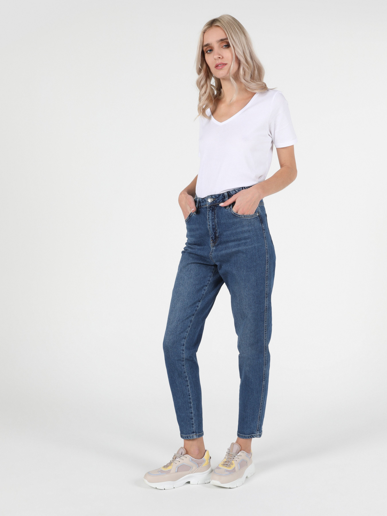 Джинсы мом Colin’s модель CL1051981DN01808 Фото