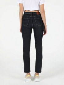 Джинсы Colin’s модель CL1052002DN40697 Джинсы Colin’s модель CL1052002DN40697 Фото