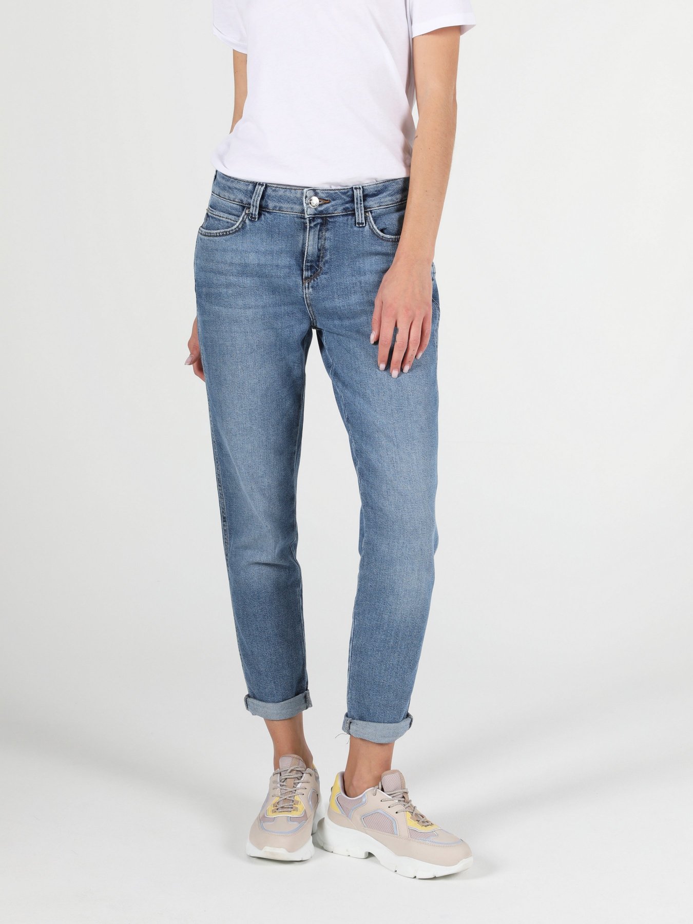 Бойфренди Colin’s 893 Julia Модель CL1052014DN02924 Фото