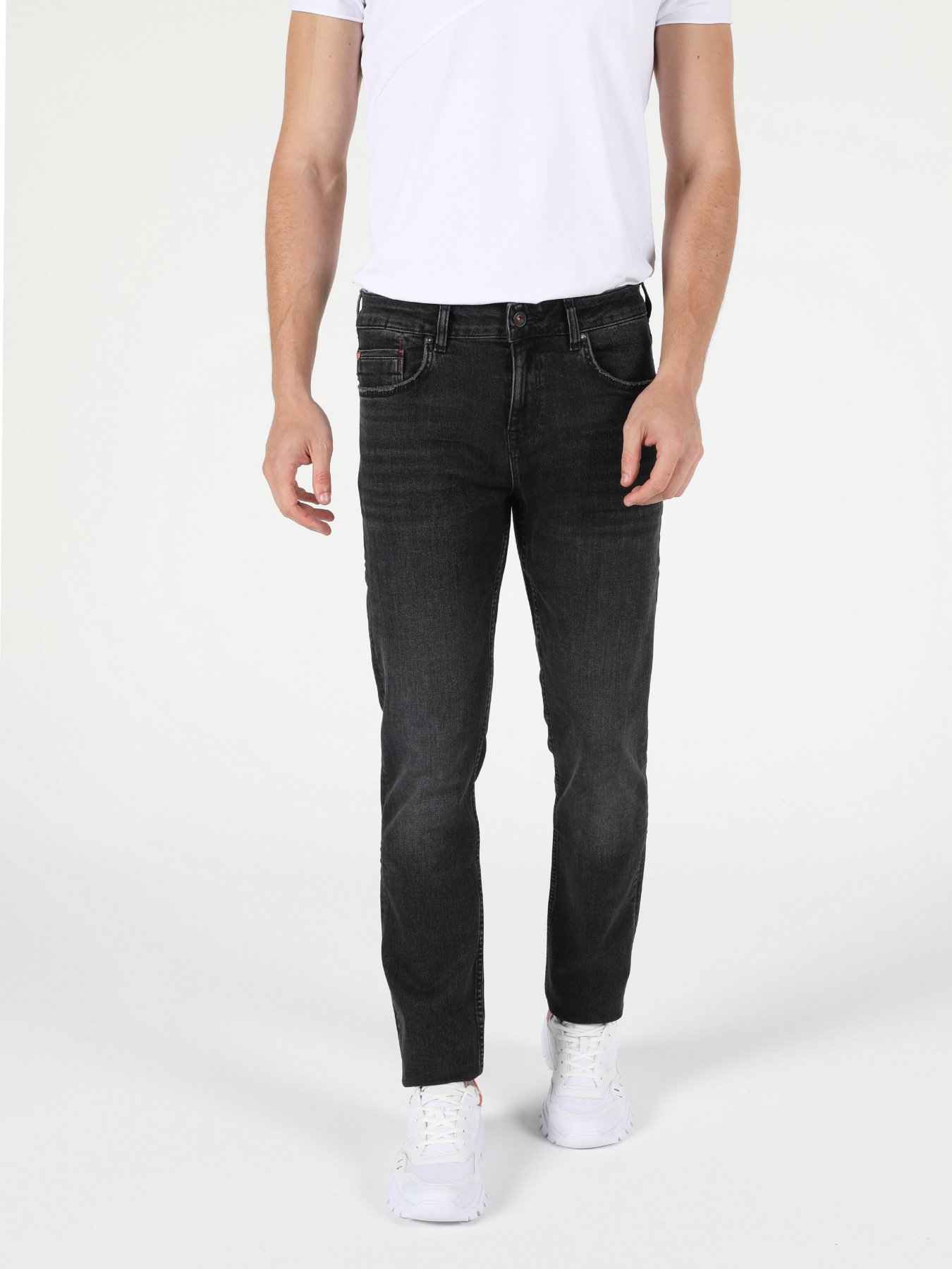 Прямые джинсы Colin’s 044 Karl модель CL1052159DN40801 Фото