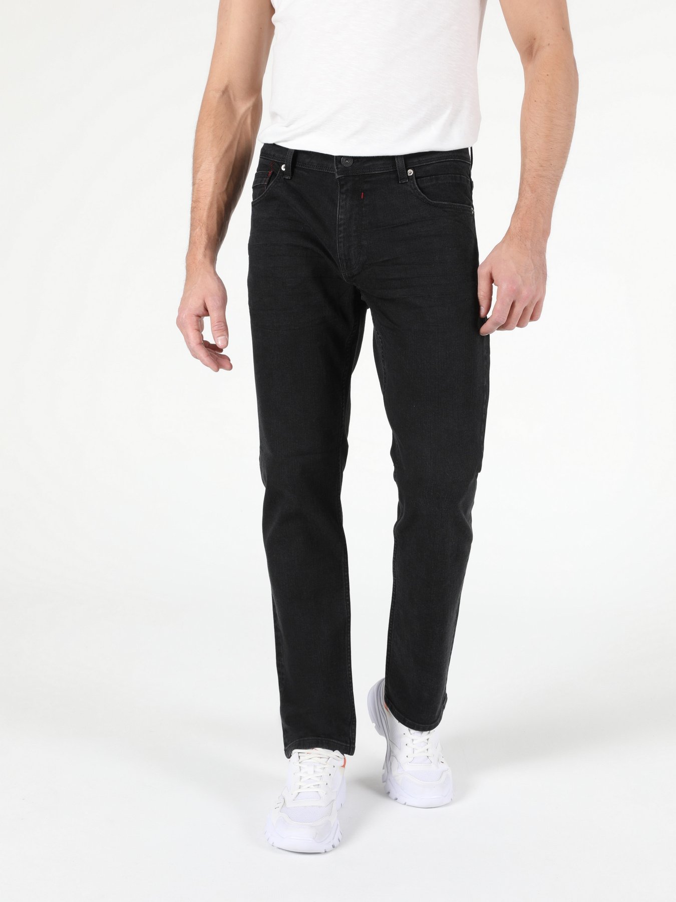 Джинсы Colin’s 045 David Regular модель CL1052782DN41252 Фото