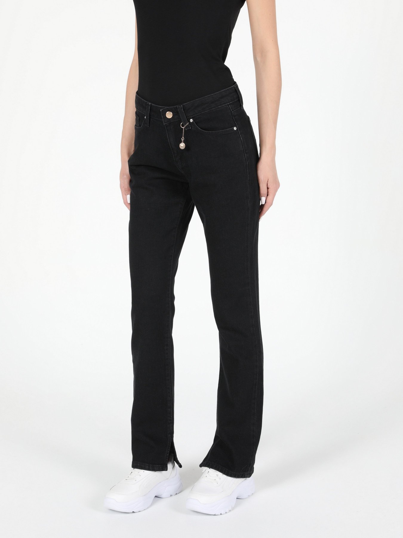 Джинсы Colin’s модель CL1052849DN41102 Джинсы Colin’s модель CL1052849DN41102 Фото