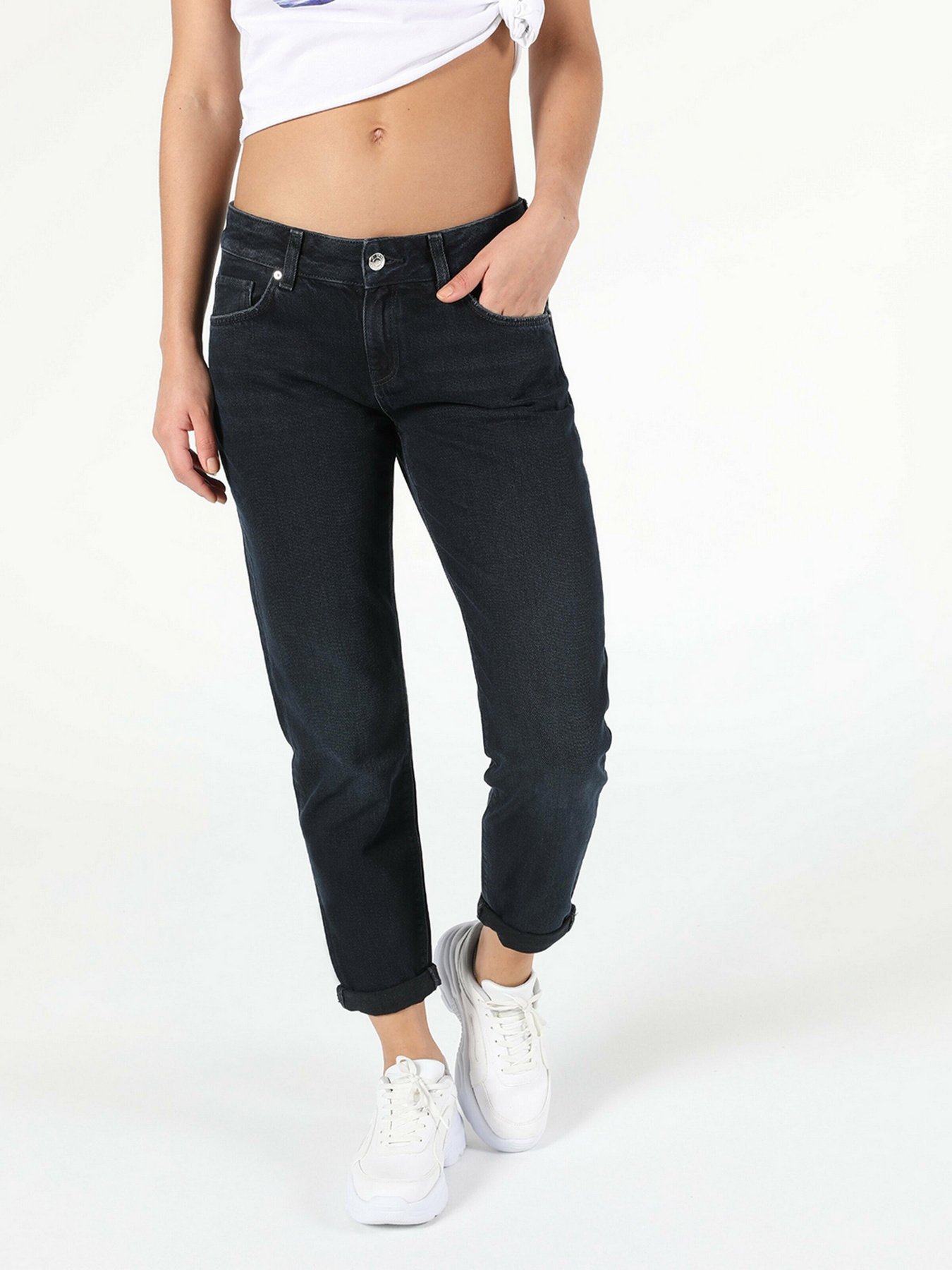 Бойфренди Colin’s 893 Julia модель CL1052863DN41121 Фото