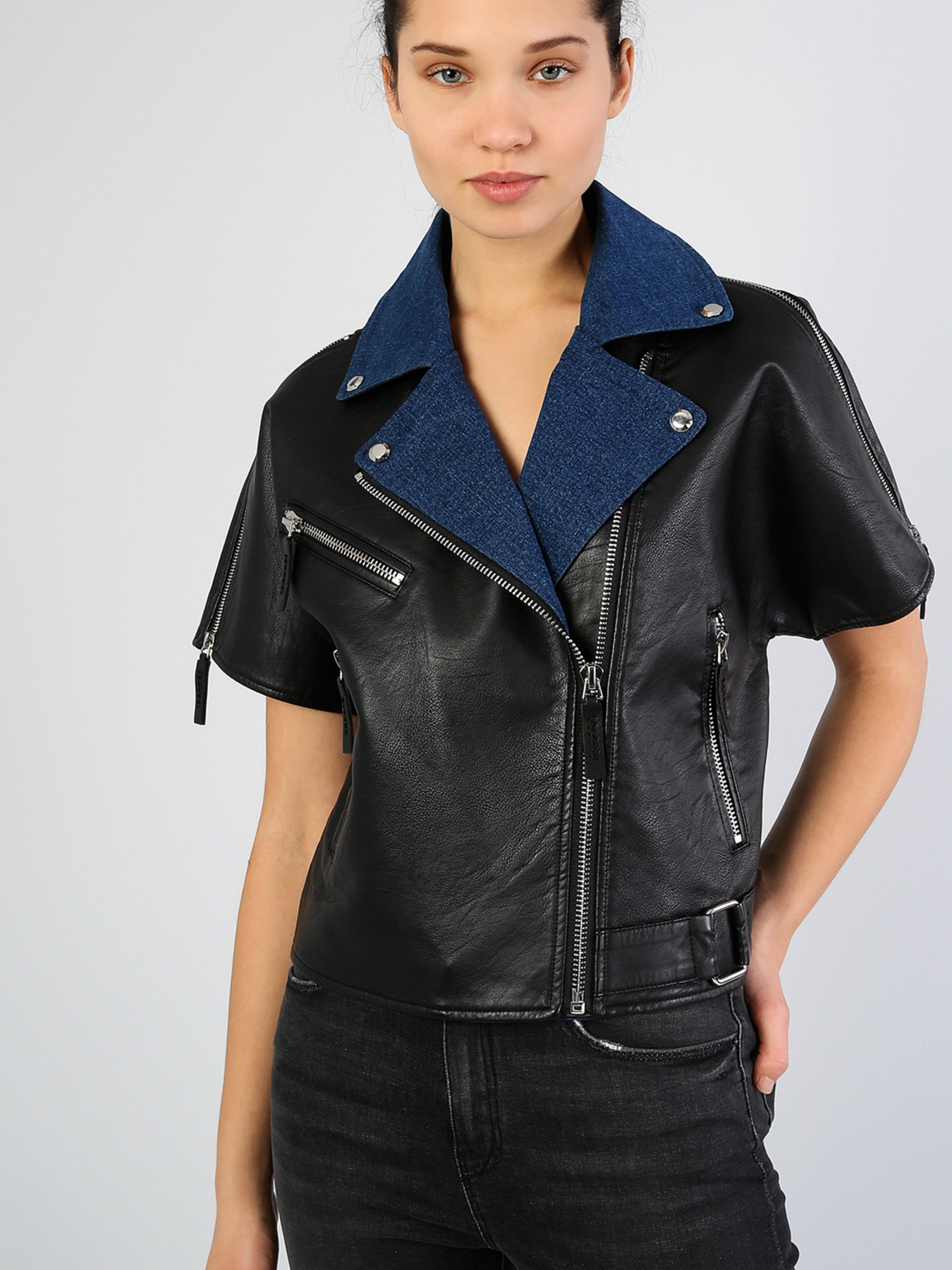 Демісезонна куртка Colin’s модель CL1041649BLK Фото