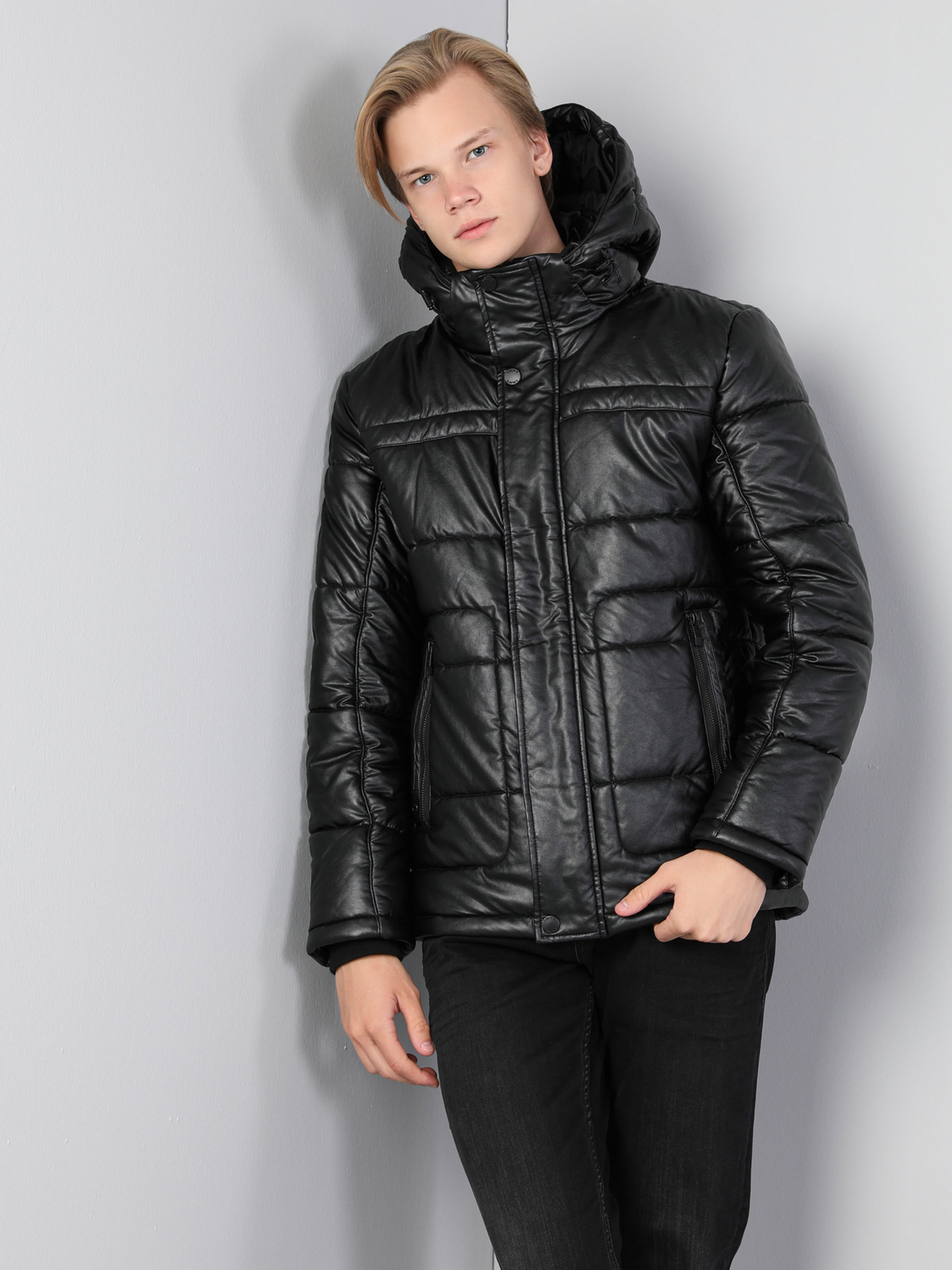 Демісезонна куртка Colin’s модель CL1044252BLK Демісезонна куртка Colin’s модель CL1044252BLK Фото