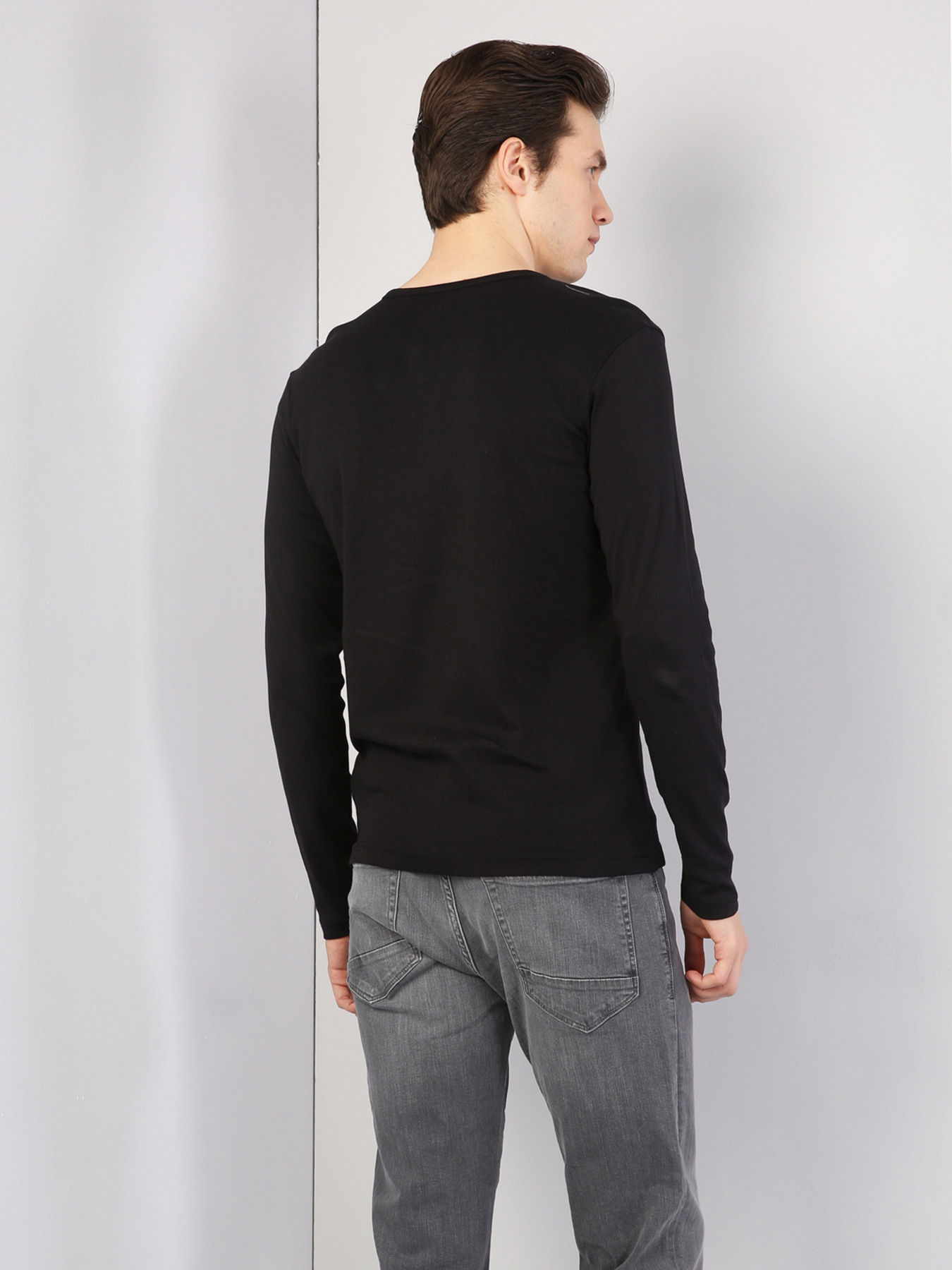 Футболки и поло Colin’s модель CL1022847BLK Фото