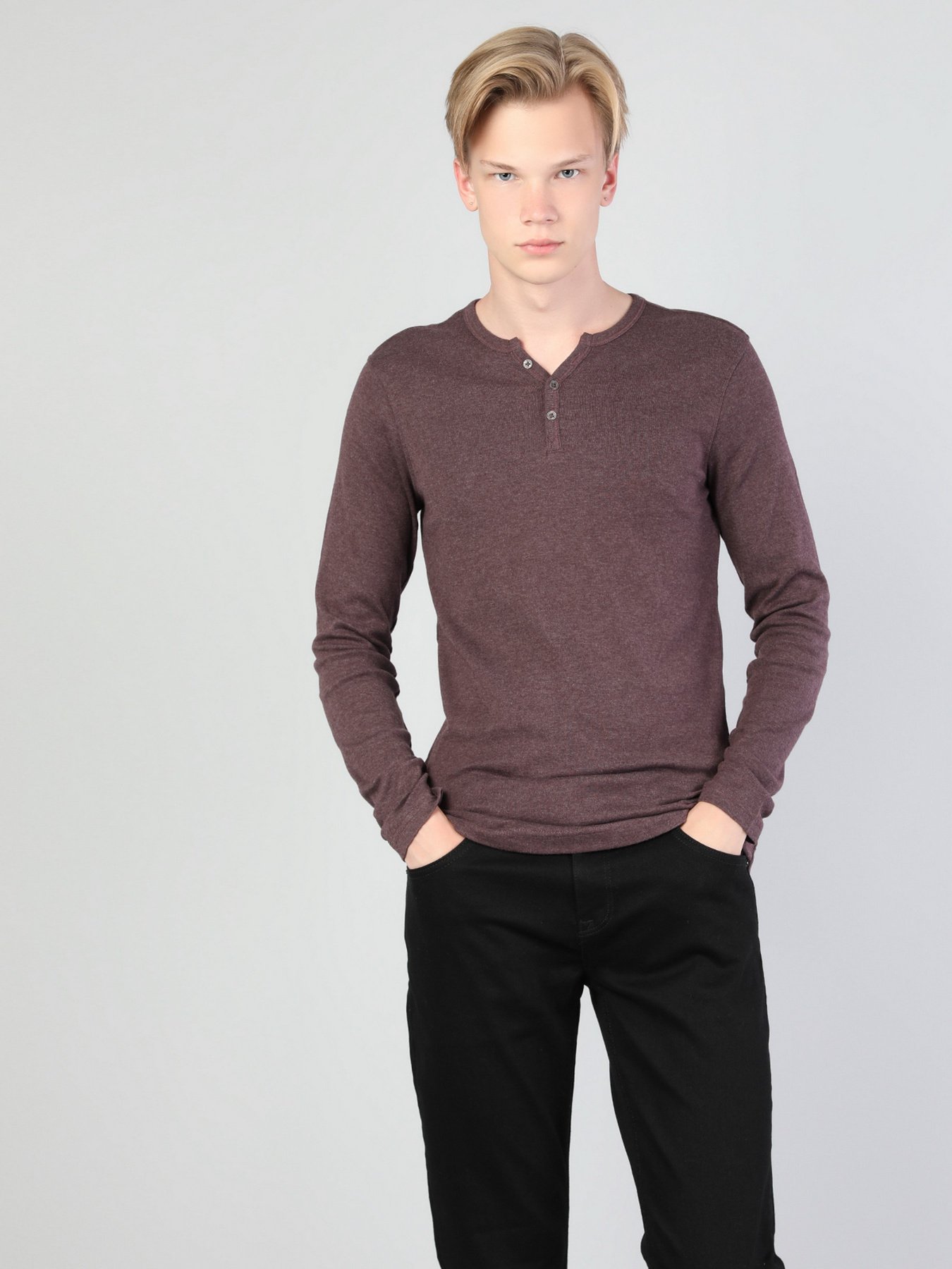 Футболки и поло Colin’s модель CL1022847PUM Фото