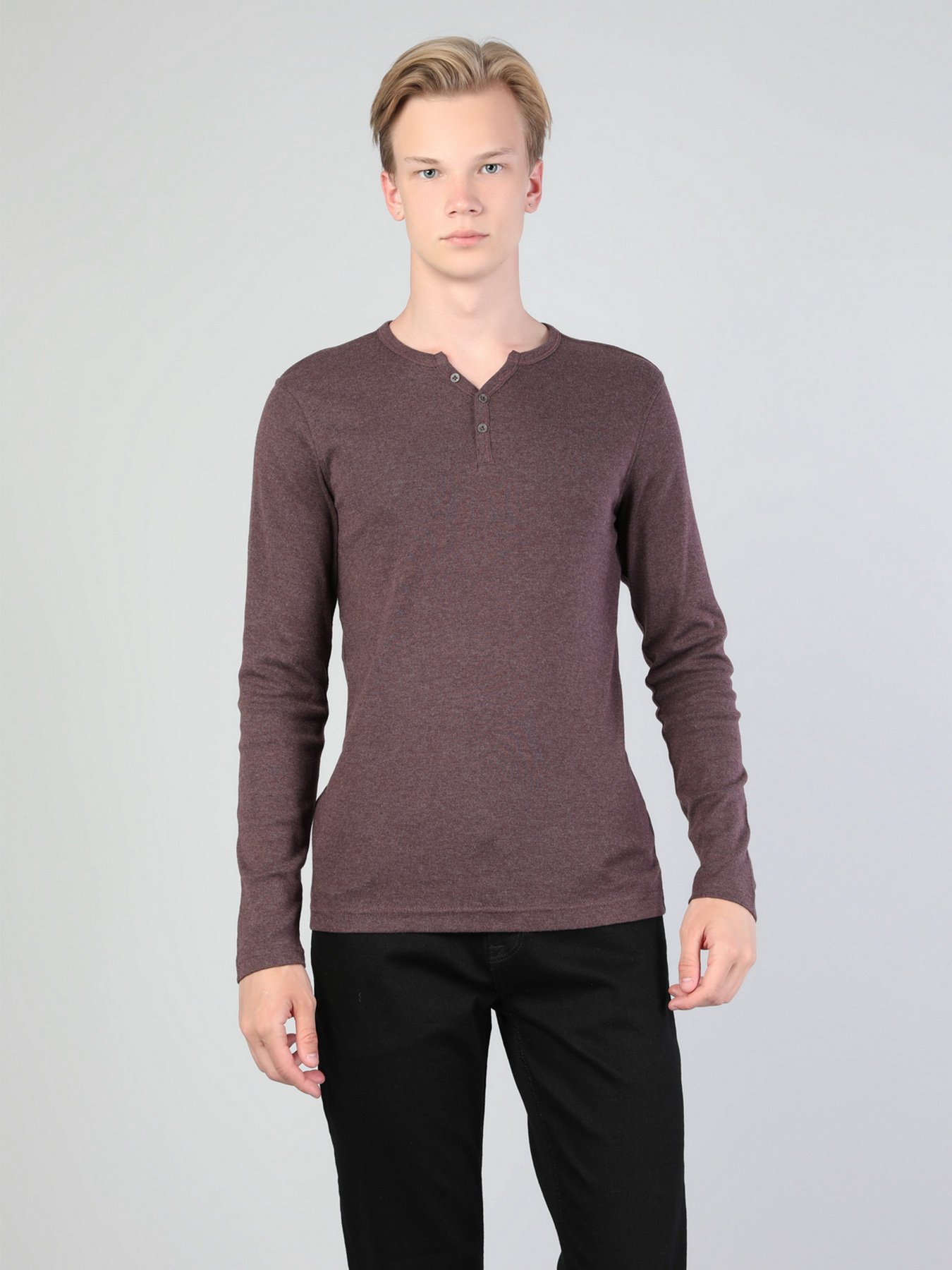 Футболки и поло Colin’s модель CL1022847PUM Фото