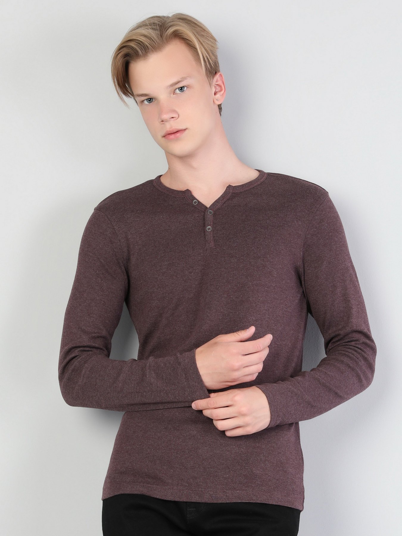 Футболки и поло Colin’s модель CL1022847PUM Фото