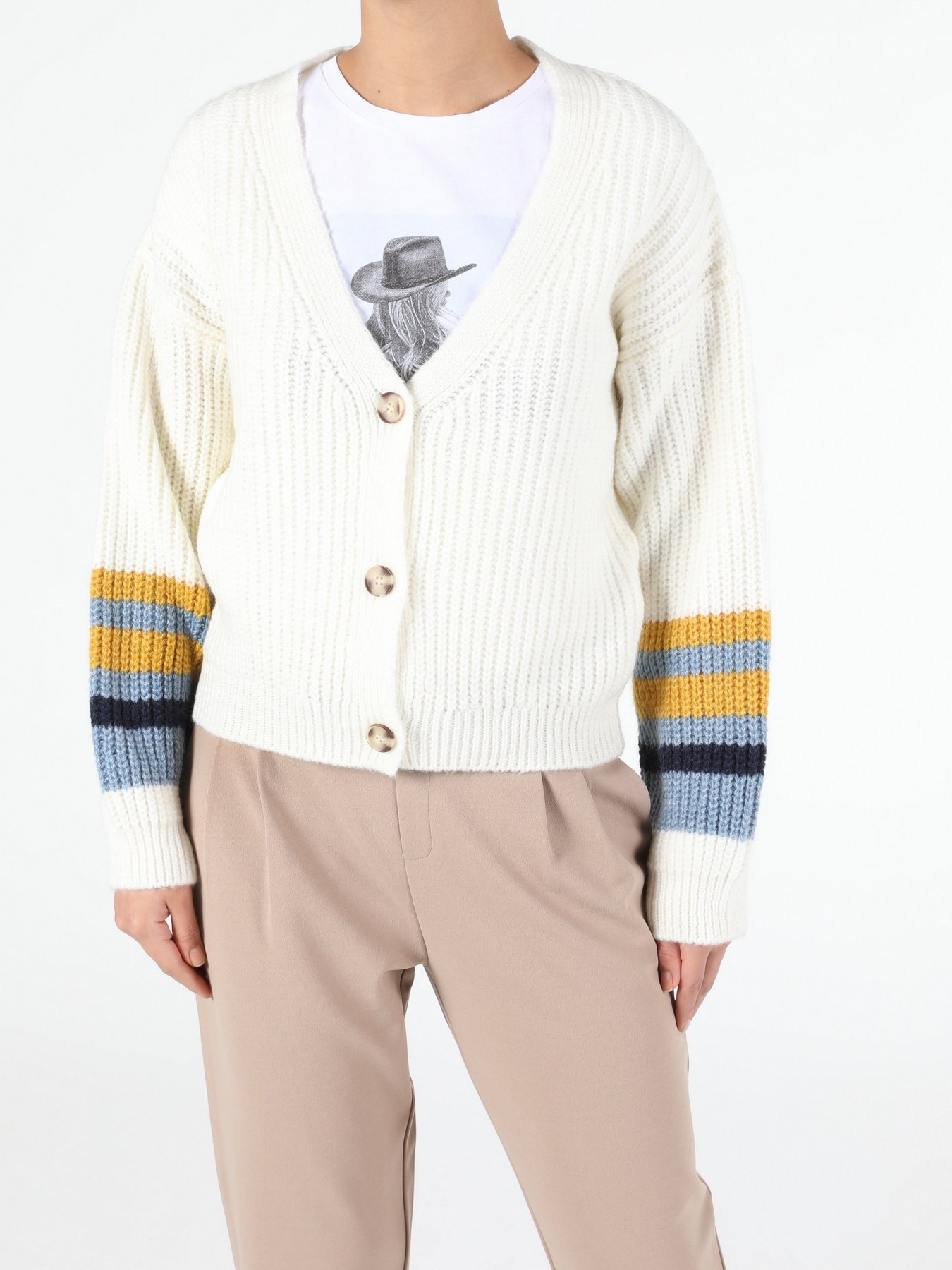 Colin’s модель CL1052935OFW Colin’s модель CL1052935OFW Фото