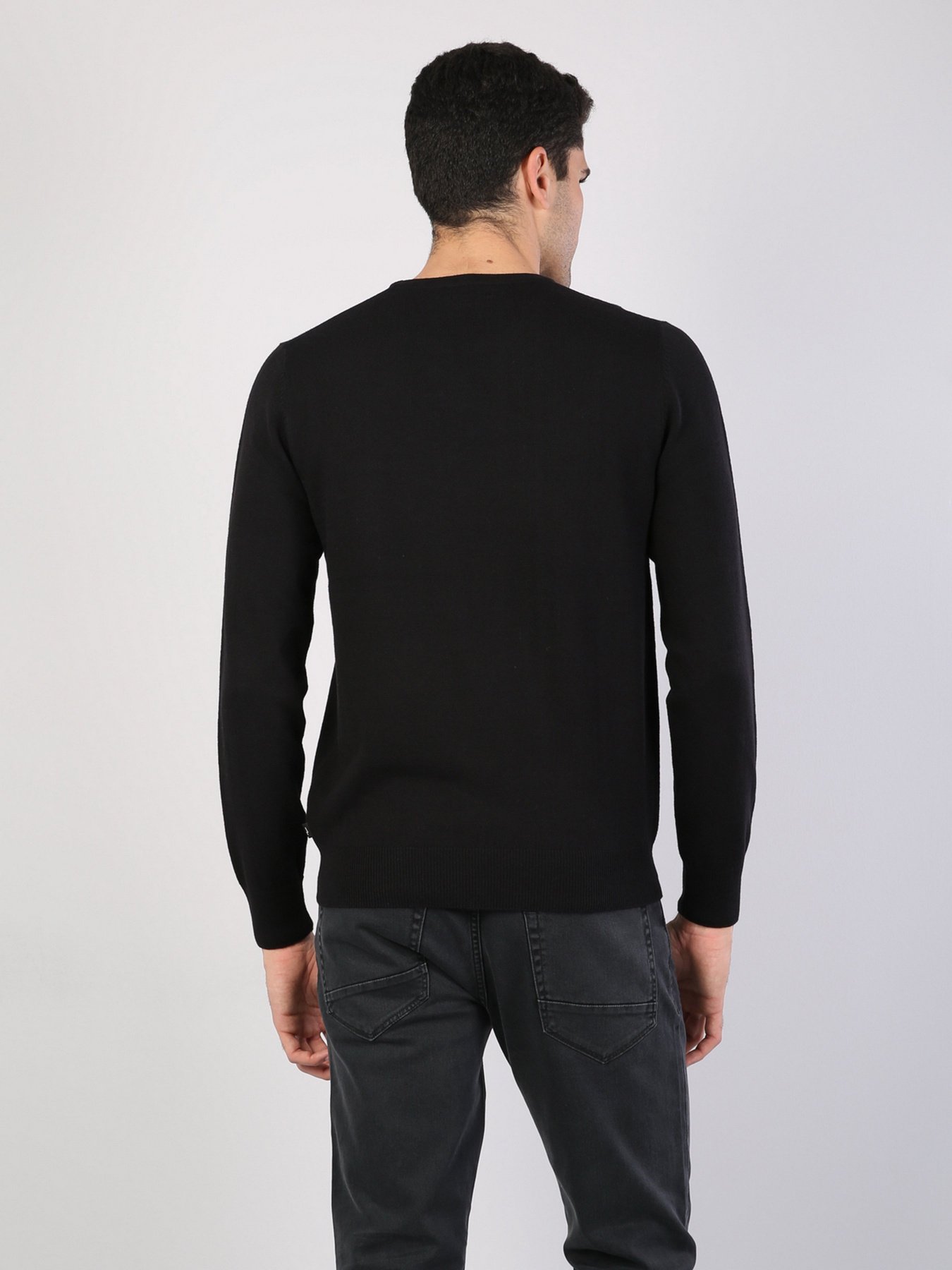 Свитер Colin’s модель CL1023186BLK Фото