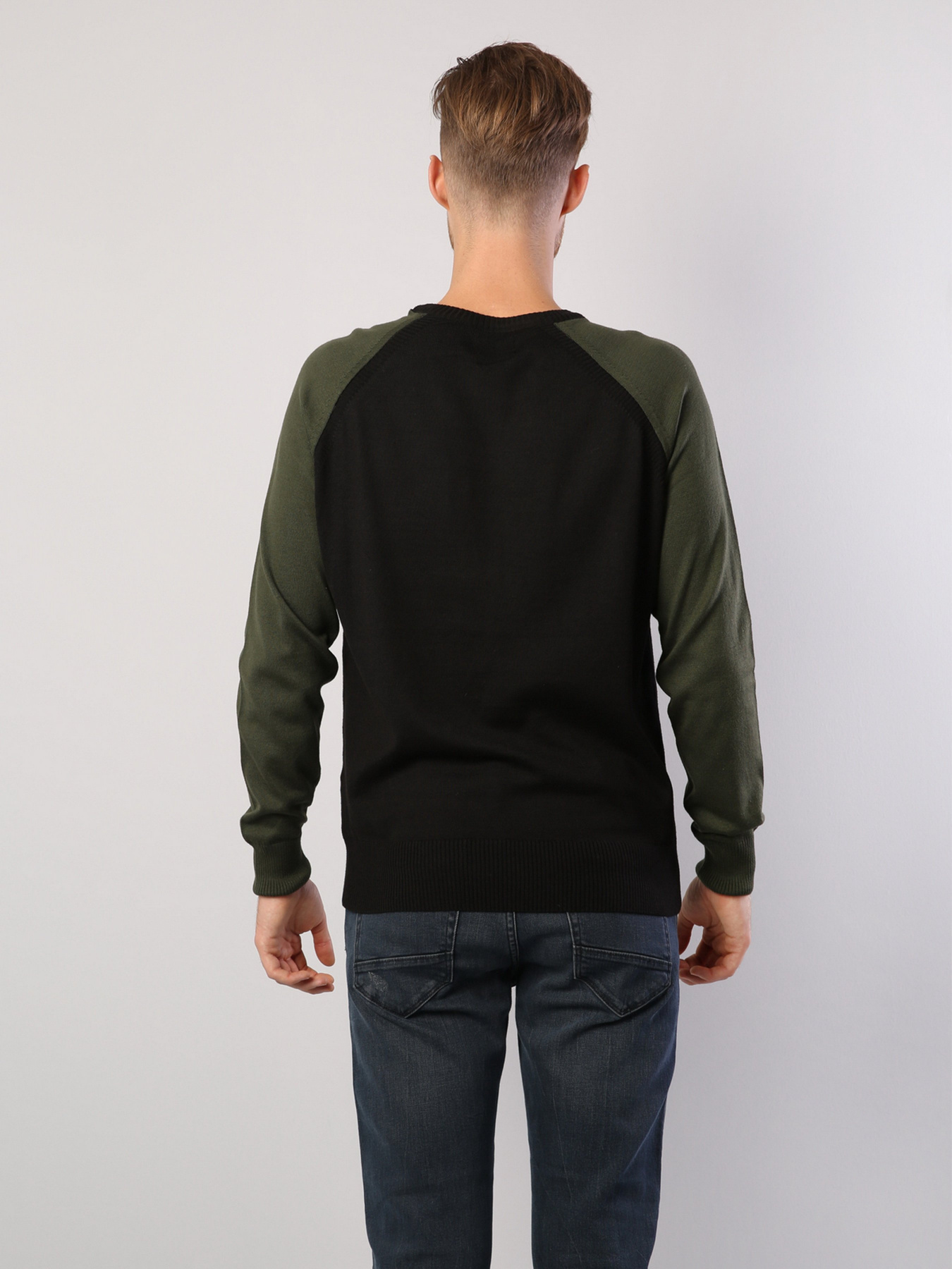 Свитшот Colin’s модель CL1034890BLK Фото