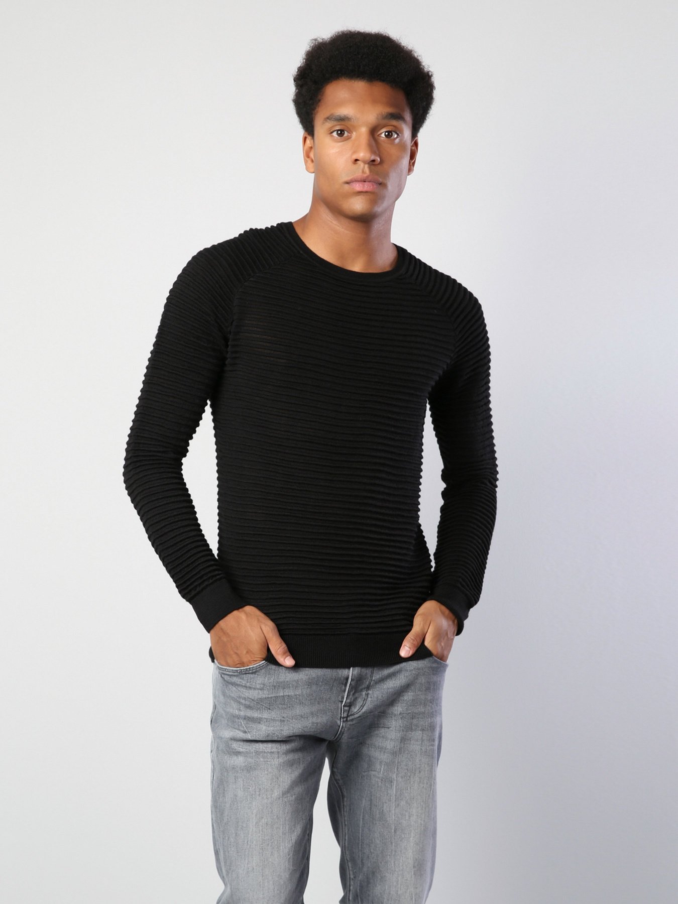 Джемпер Colin’s модель CL1036153BLK Фото