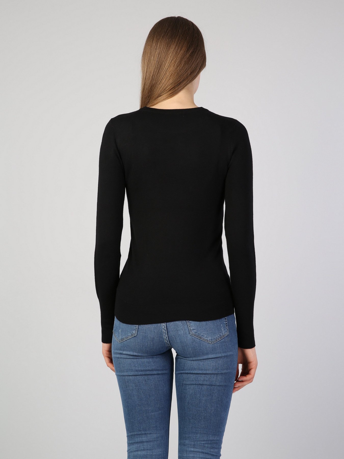 Свитер Colin’s модель CL1040210BLK Свитер Colin’s модель CL1040210BLK Фото