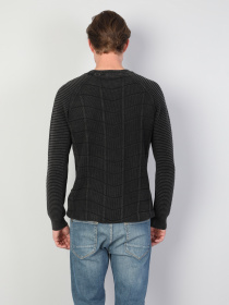 Джемпер Colin’s модель CL1044027ANT Джемпер Colin’s модель CL1044027ANT Фото