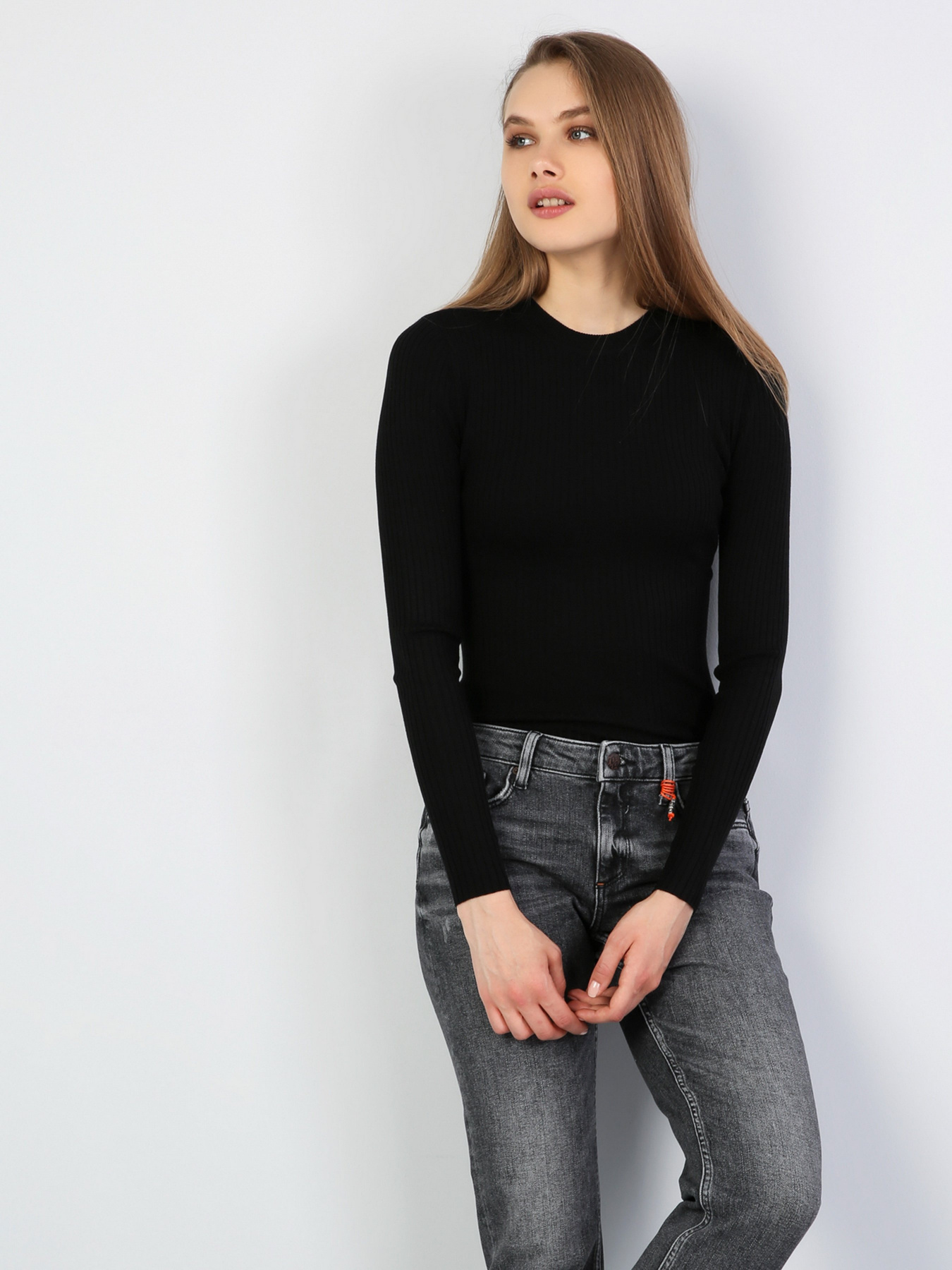 Свитер Colin’s модель CL1045023BLK Фото