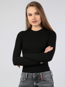 Свитер Colin’s модель CL1045023BLK Свитер Colin’s модель CL1045023BLK Фото