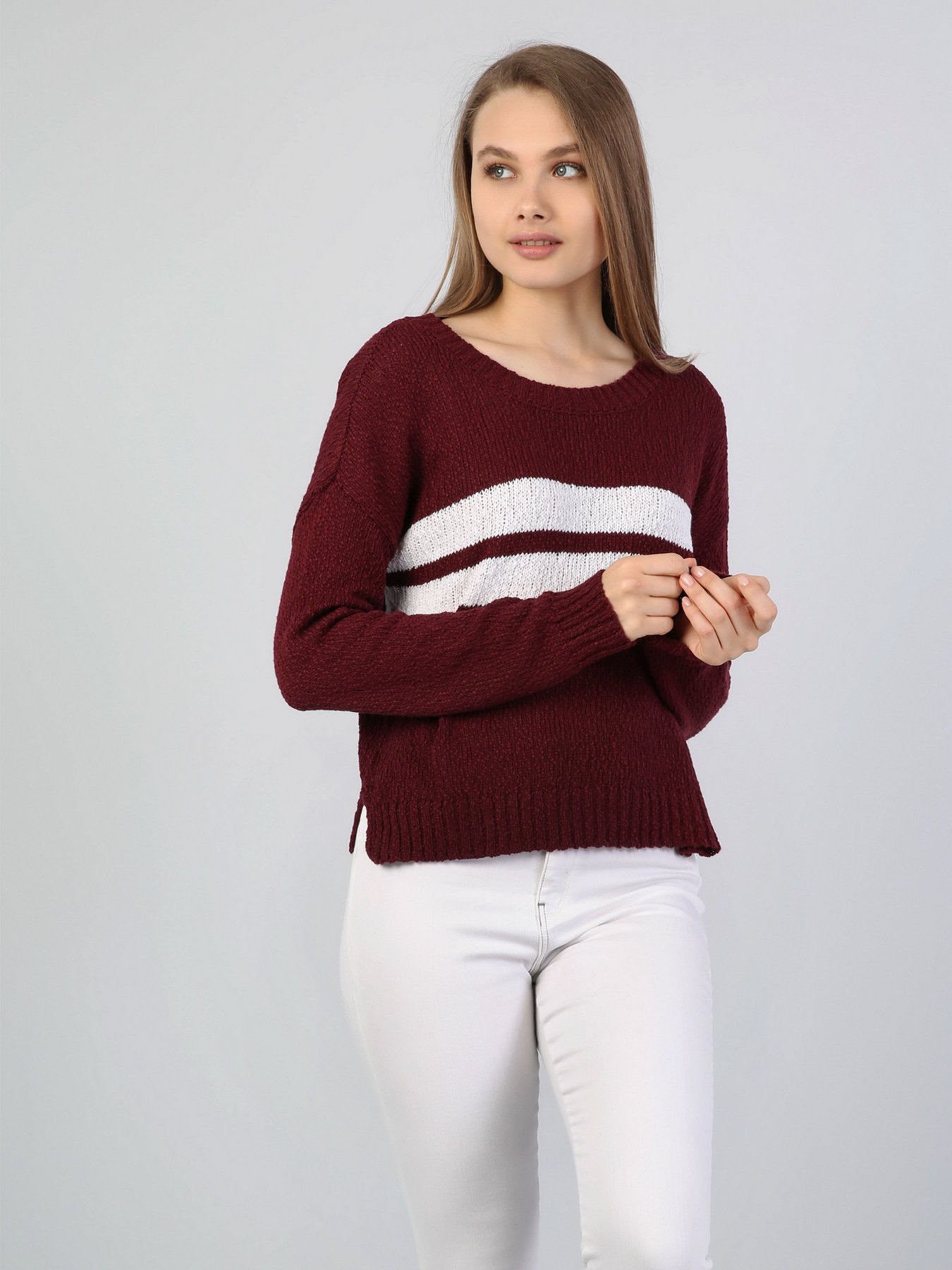 Джемпер Colin’s модель CL1045027BRD Джемпер Colin’s модель CL1045027BRD Фото