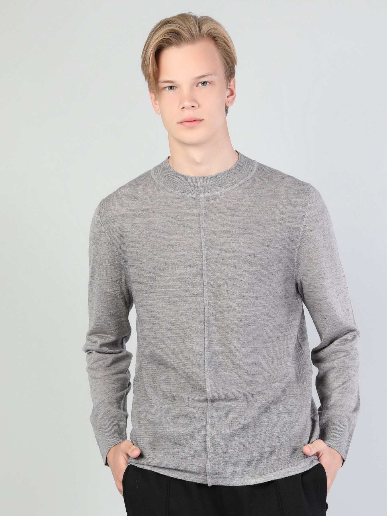 Джемпер Colin’s модель CL1045248GRA Фото