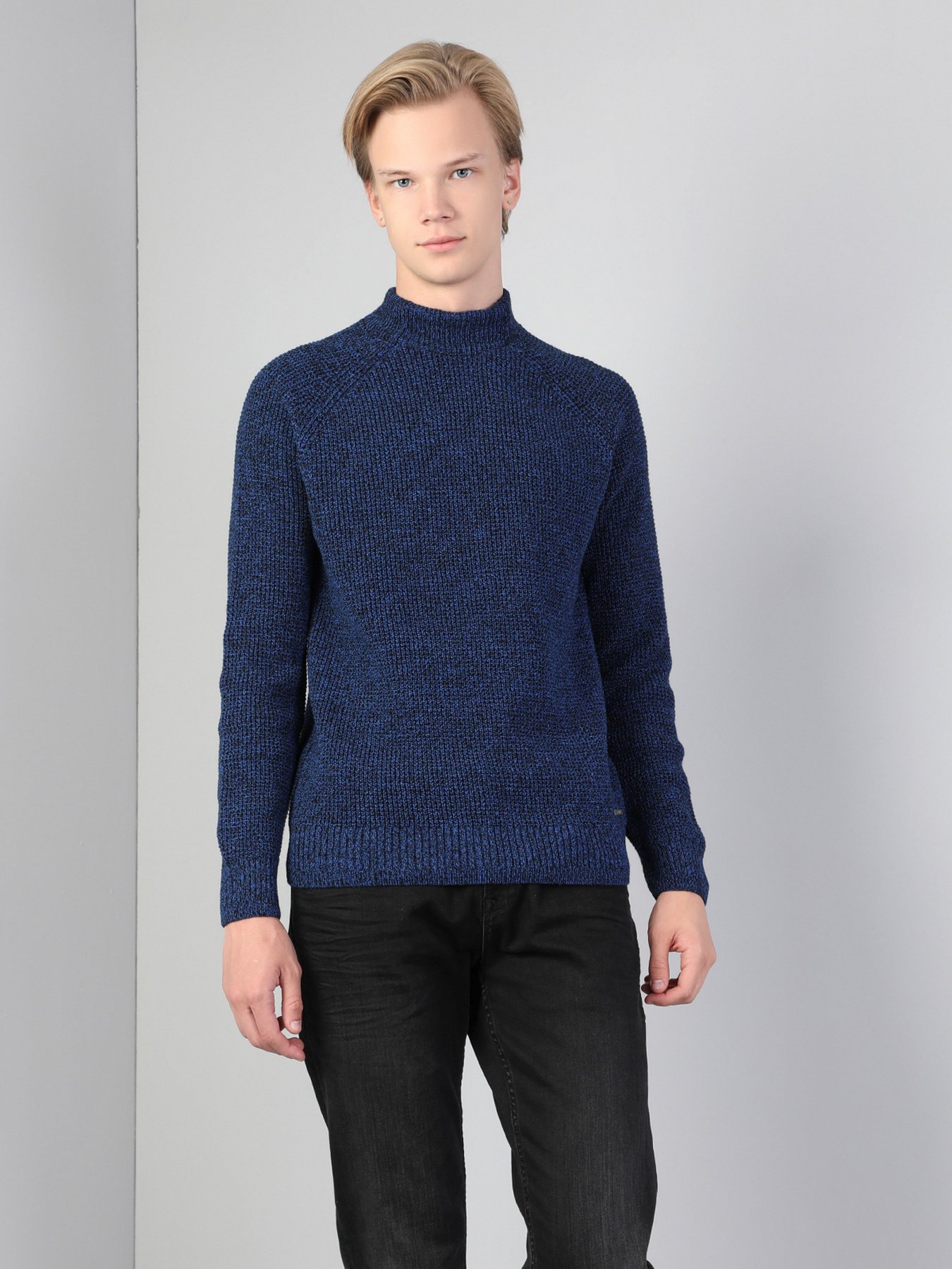 Свитер Colin’s модель CL1045370BLM Фото