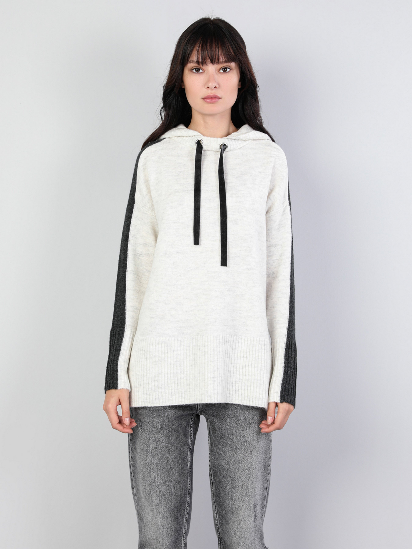 Светр Colin’s модель CL1045549ECM Светр Colin’s модель CL1045549ECM Фото