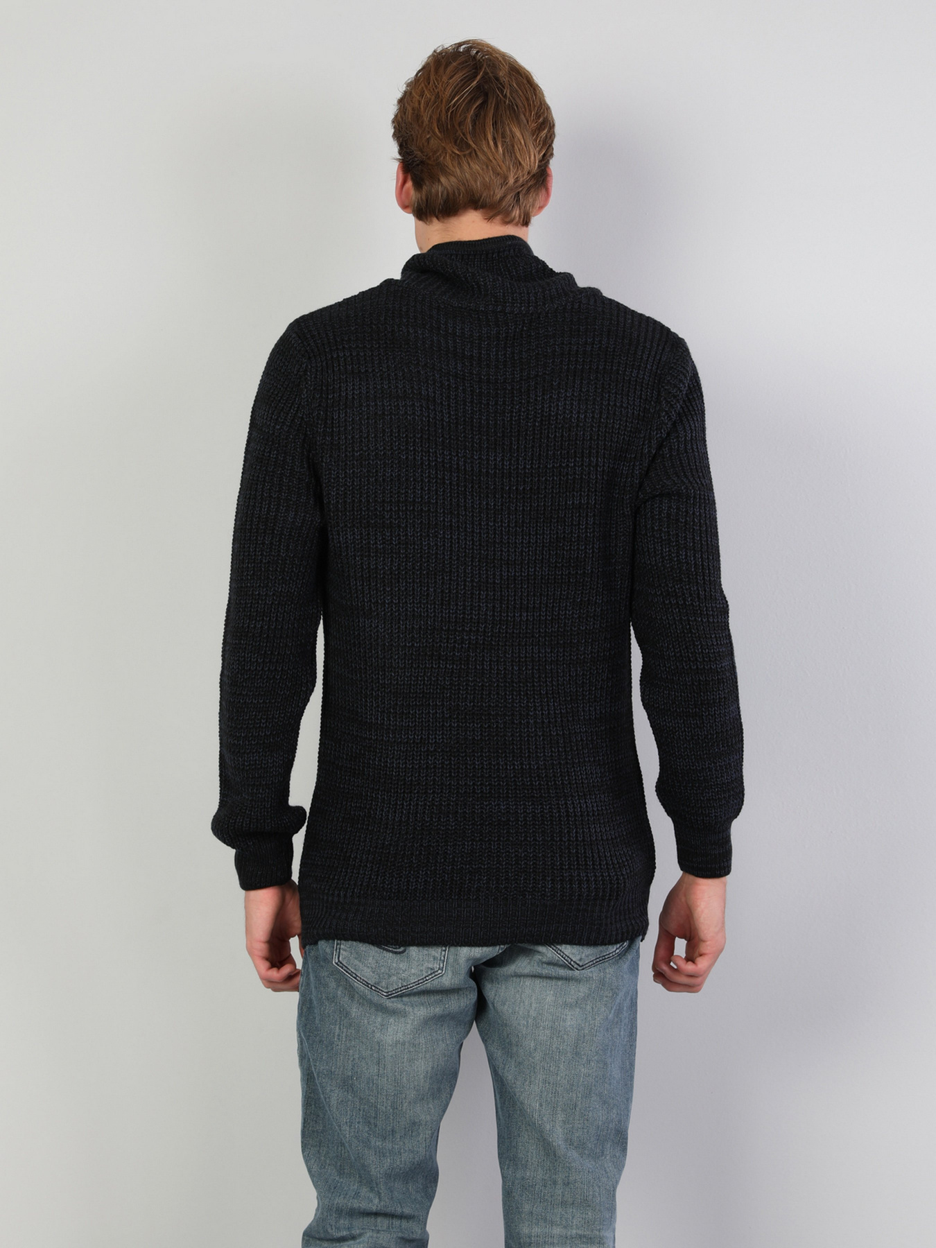 Свитер Colin’s модель CL1045883MNV Свитер Colin’s модель CL1045883MNV Фото