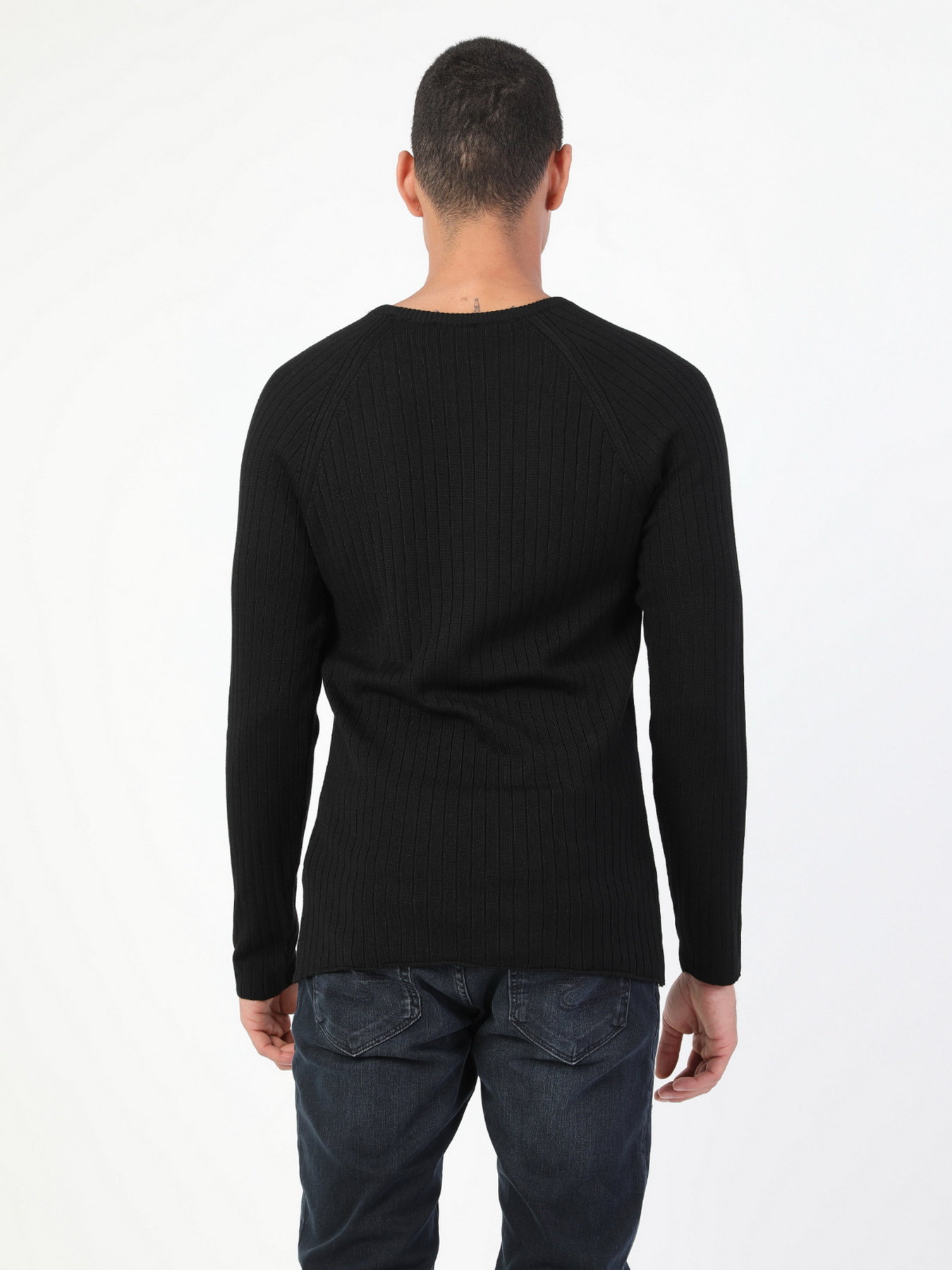 Джемпер Colin’s модель CL1047125BLK Фото