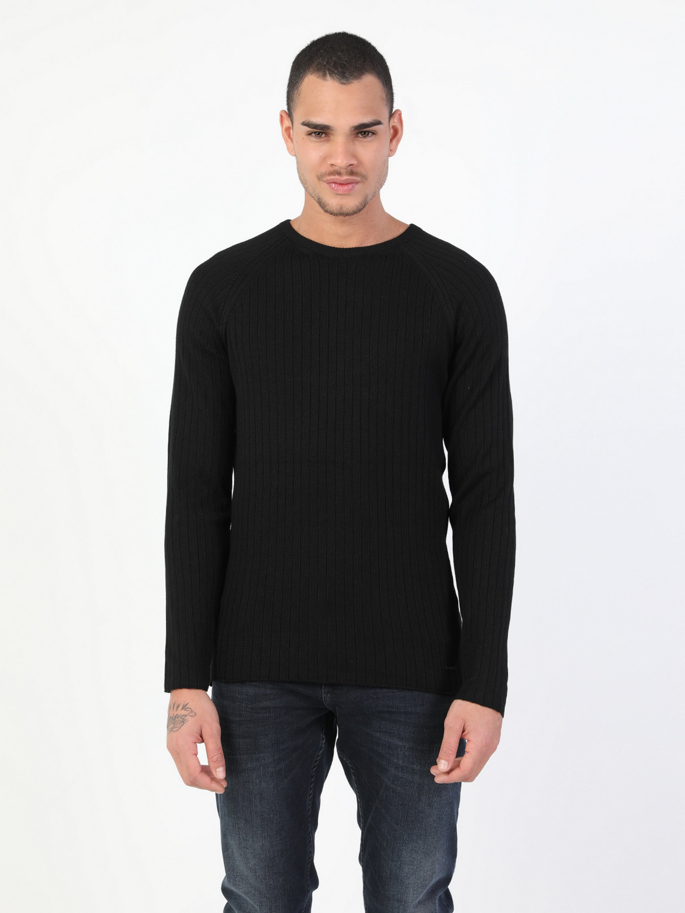 Джемпер Colin’s модель CL1047125BLK Фото