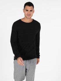 Свитер Colin’s модель CL1050729BLK Свитер Colin’s модель CL1050729BLK Фото