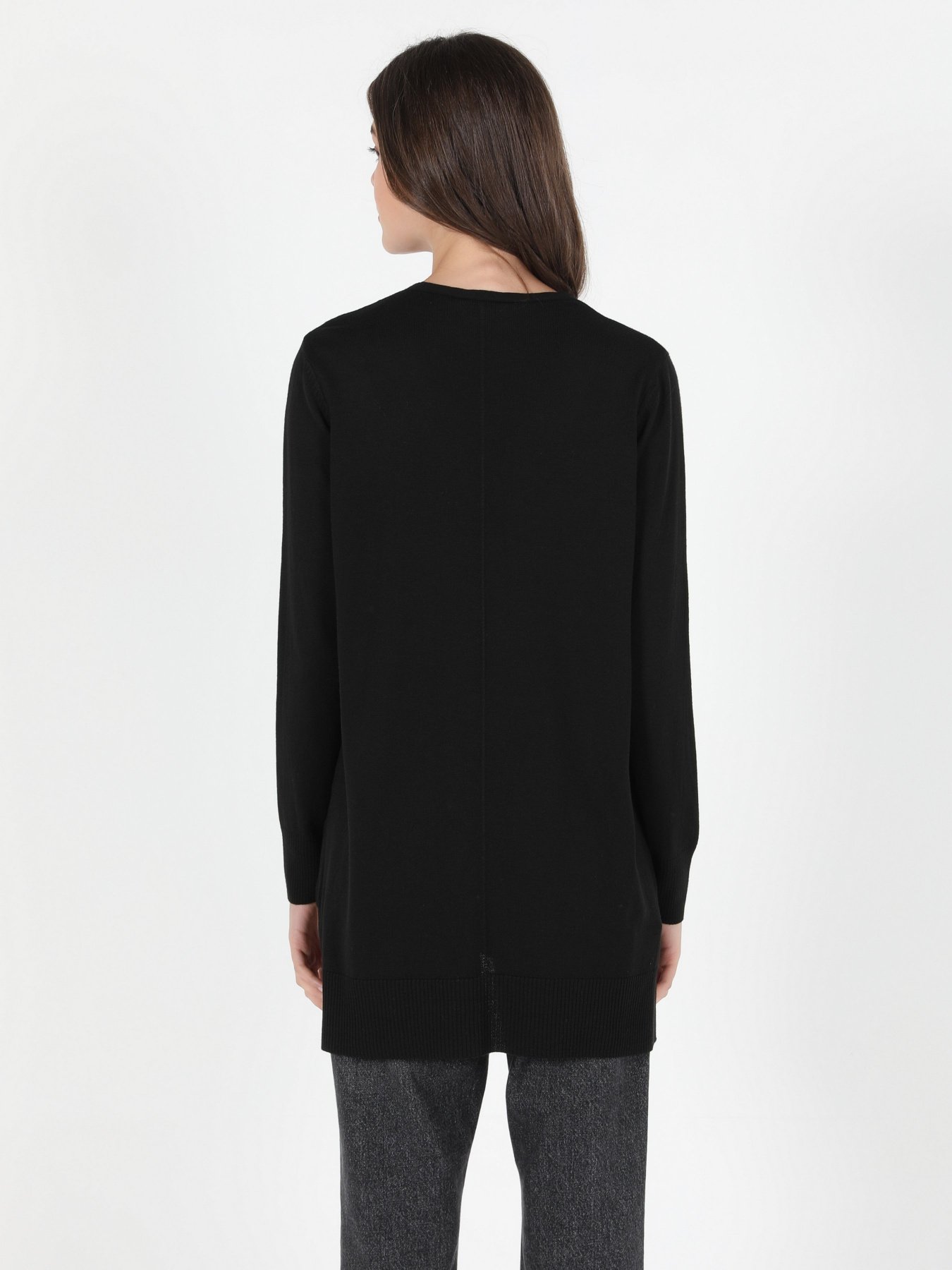 Джемпер Colin’s модель CL1050997BLK Фото