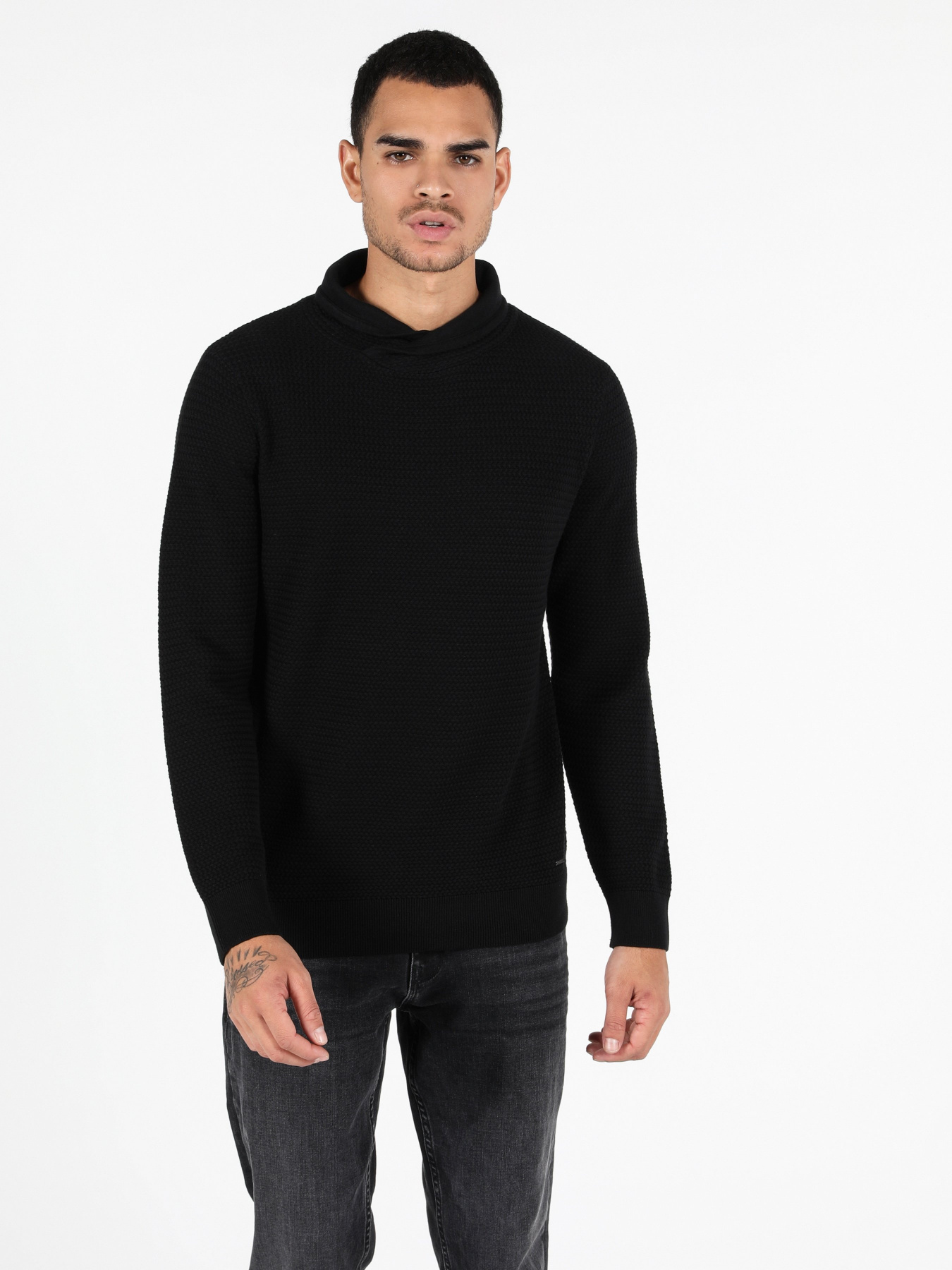 Свитер Colin’s модель CL1051638BLK Фото