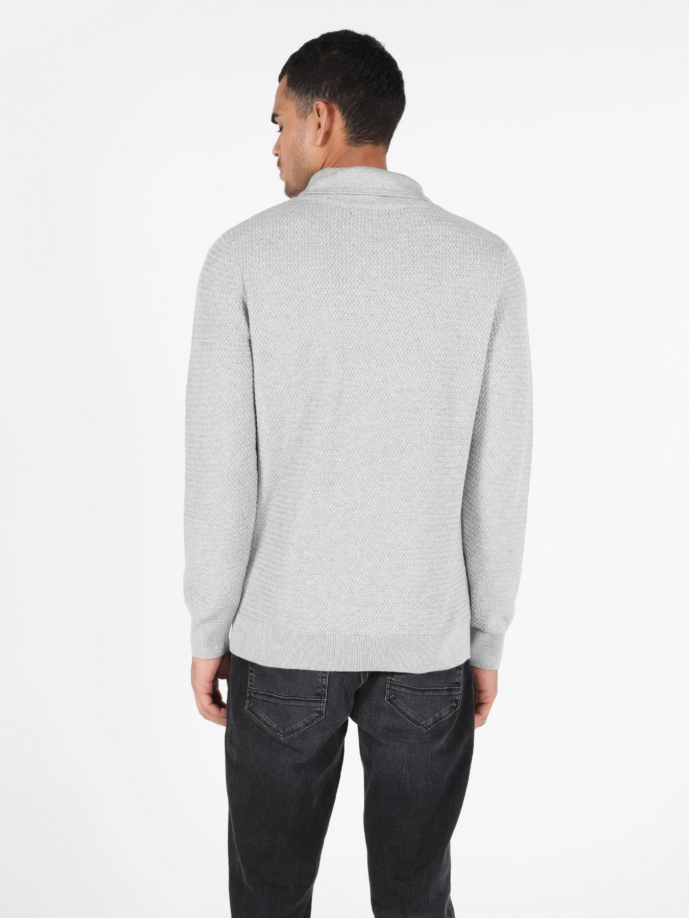 Свитер Colin’s модель CL1051638GRA Свитер Colin’s модель CL1051638GRA Фото