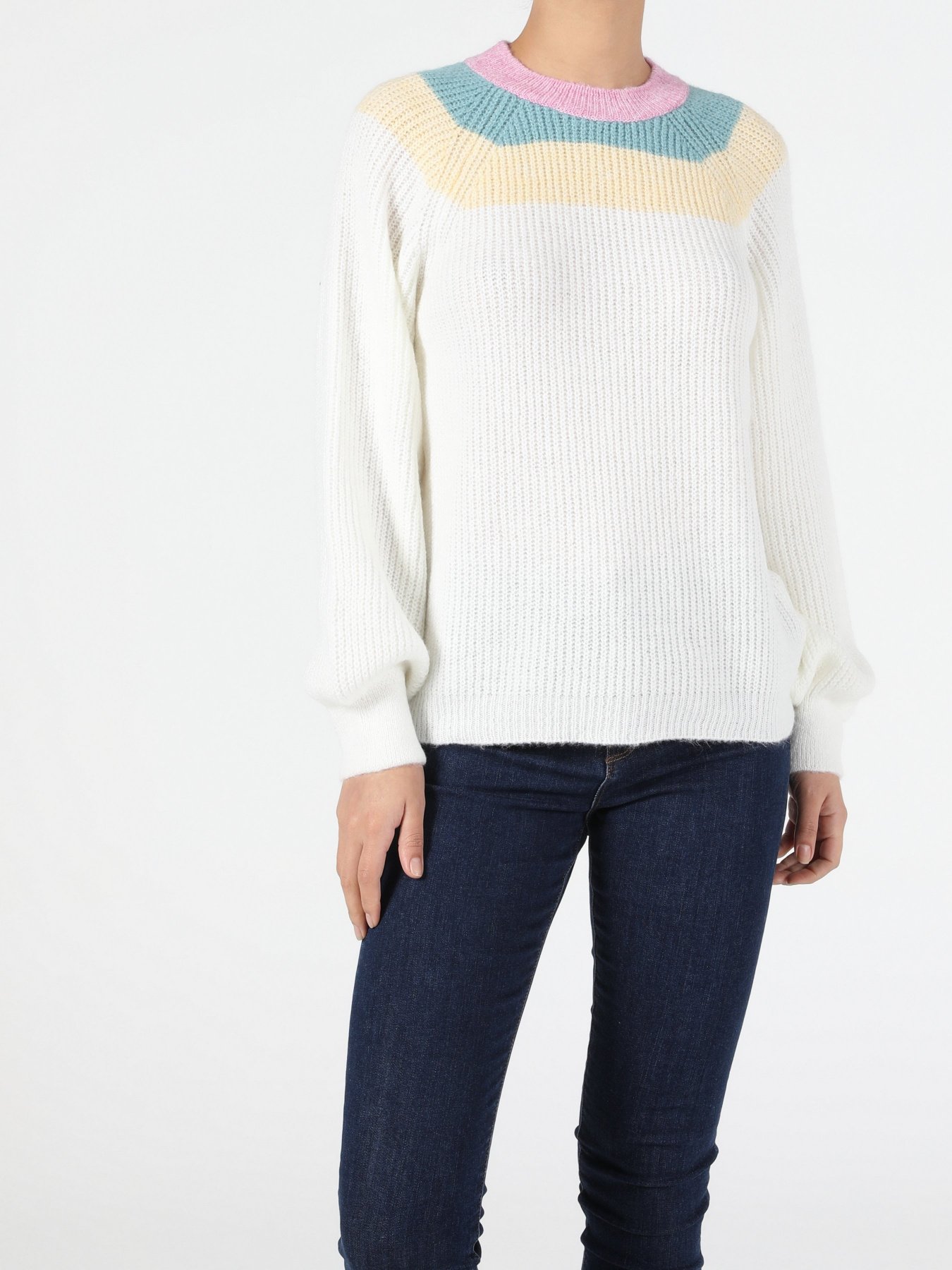 Свитер Colin’s модель CL1052940OFW Фото