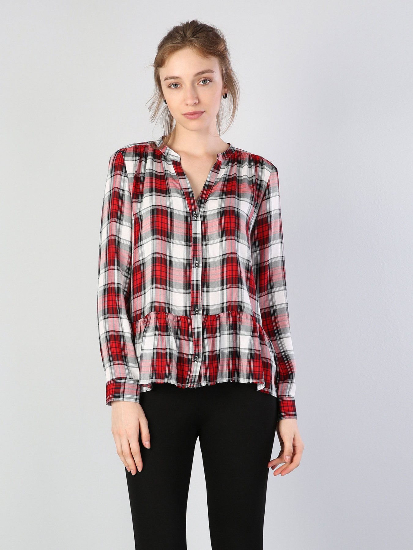 Сорочка повсякденна Colin’s модель CL1035465RED Сорочка повсякденна Colin’s модель CL1035465RED Фото