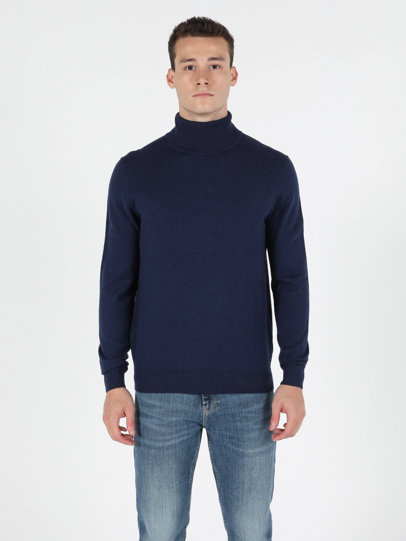 Свитер Colin’s модель CL1023624BLM Фото