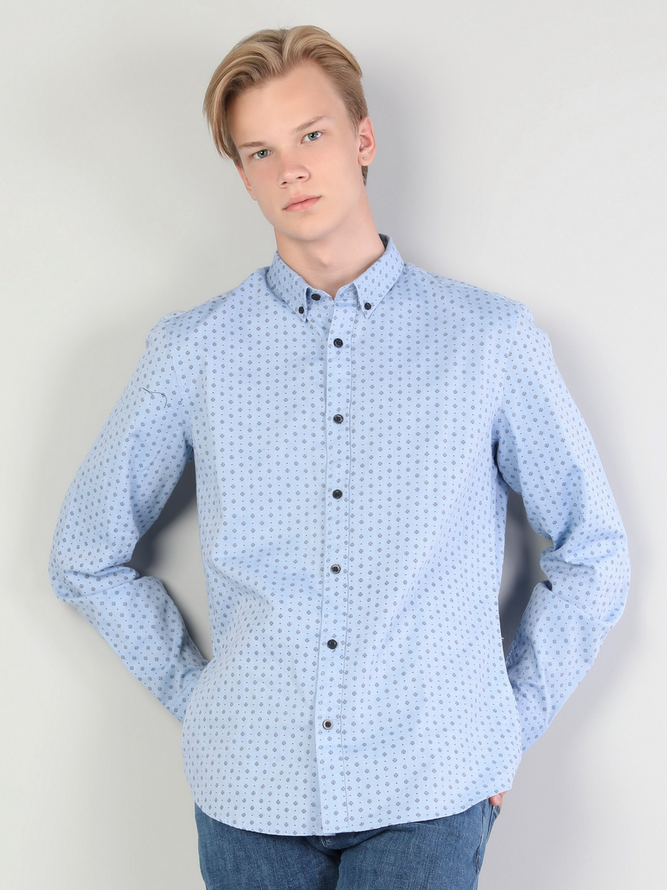 Рубашка повседневная Colin’s модель CL1044521BLE Рубашка повседневная Colin’s модель CL1044521BLE Фото