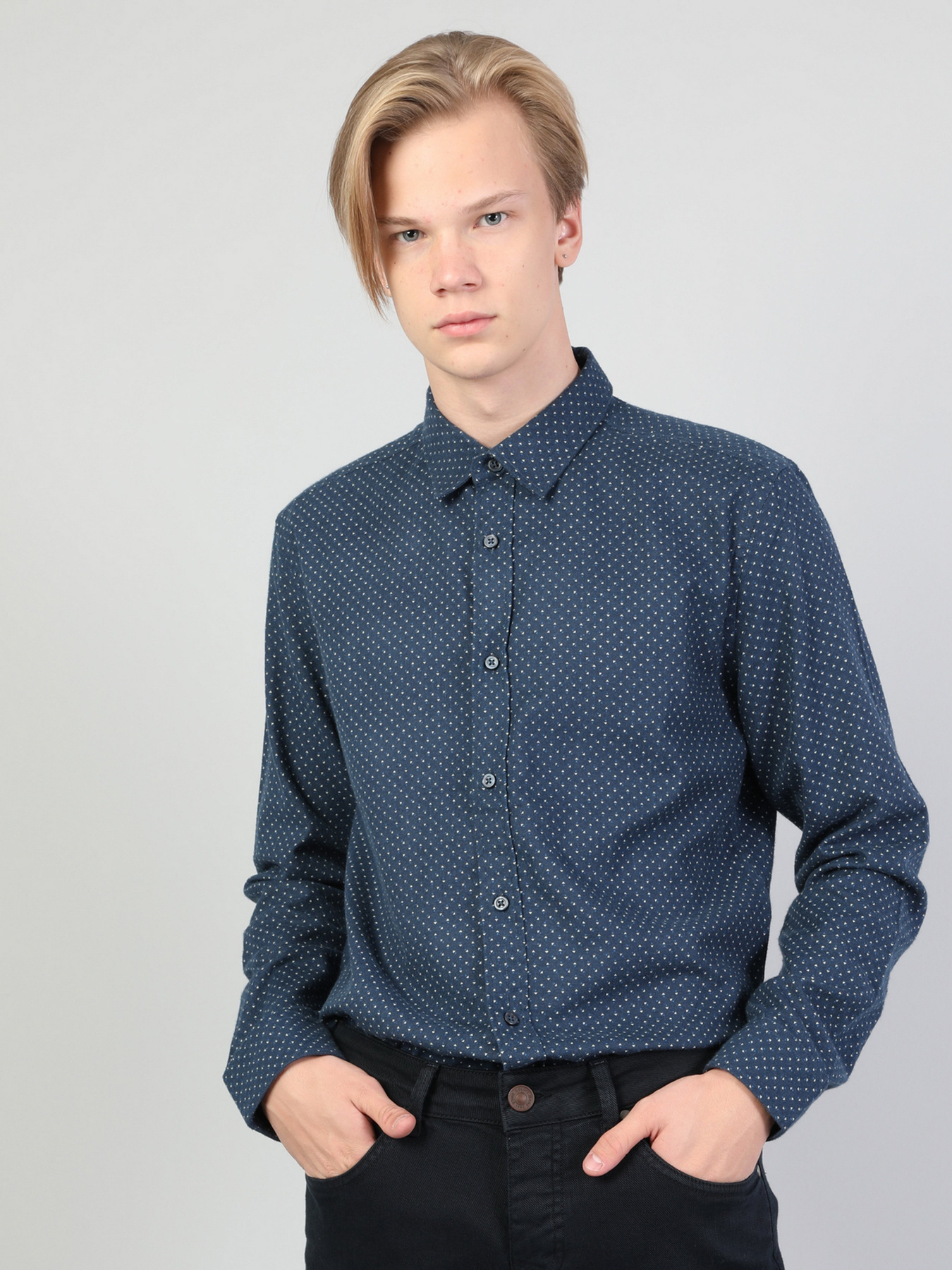 Рубашка повседневная Colin’s модель CL1045321NAV Рубашка повседневная Colin’s модель CL1045321NAV Фото