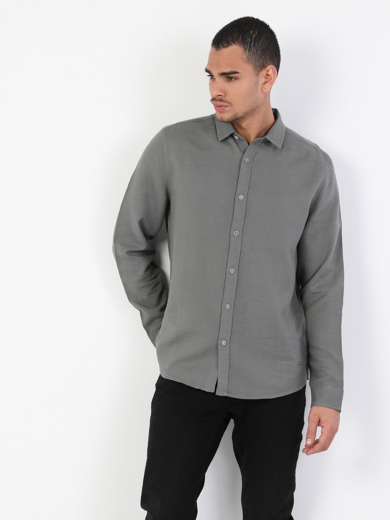 Рубашка повседневная Colin’s модель CL1048527KHA Фото