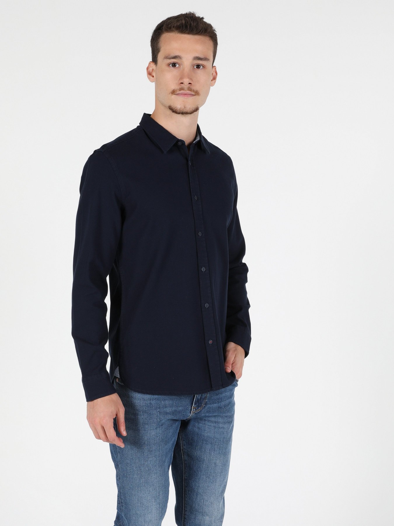 Рубашка повседневная Colin’s модель CL1050122DNV Рубашка повседневная Colin’s модель CL1050122DNV Фото