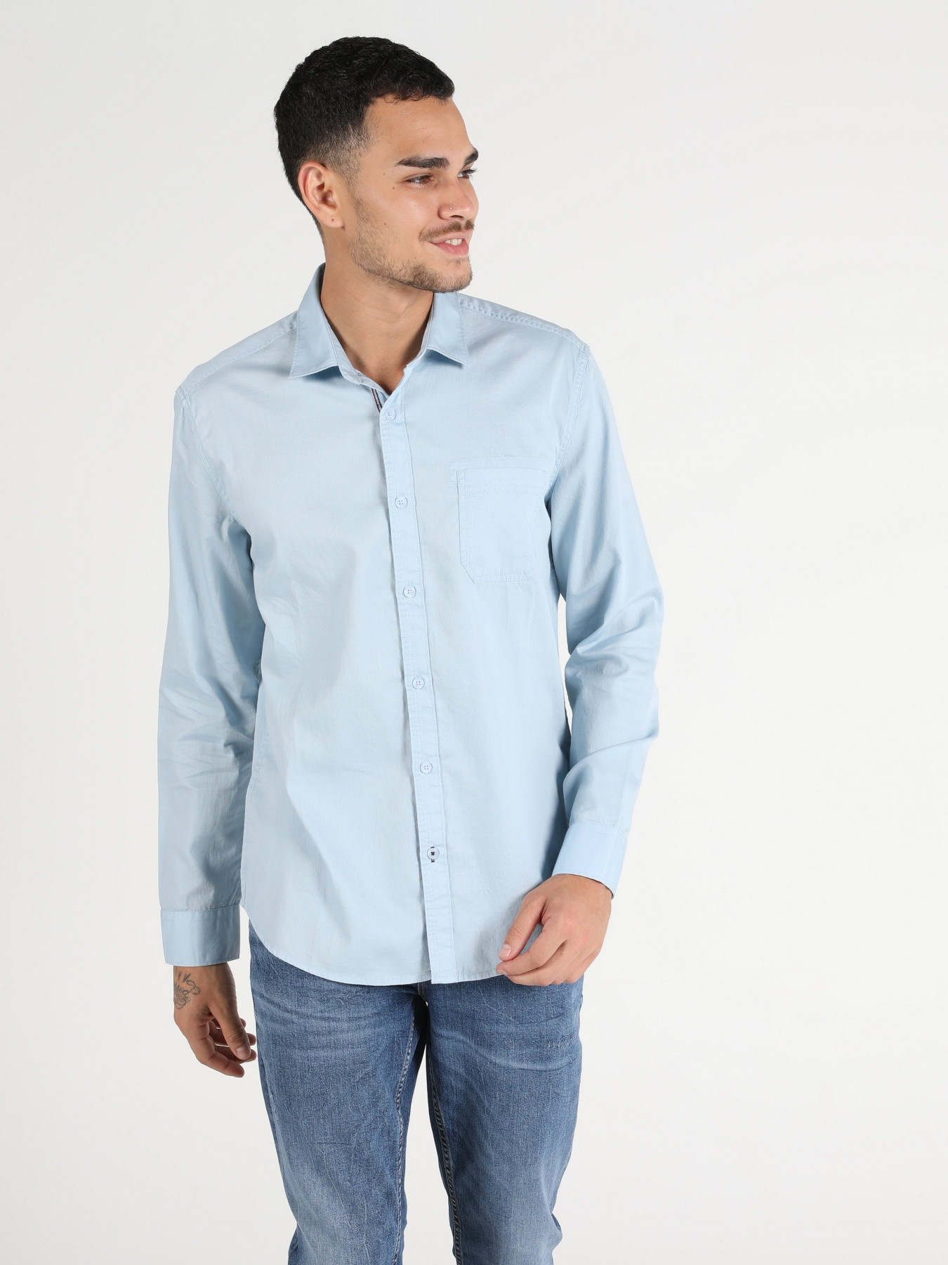 Рубашка повседневная Colin’s модель CL1050715LBL Рубашка повседневная Colin’s модель CL1050715LBL Фото