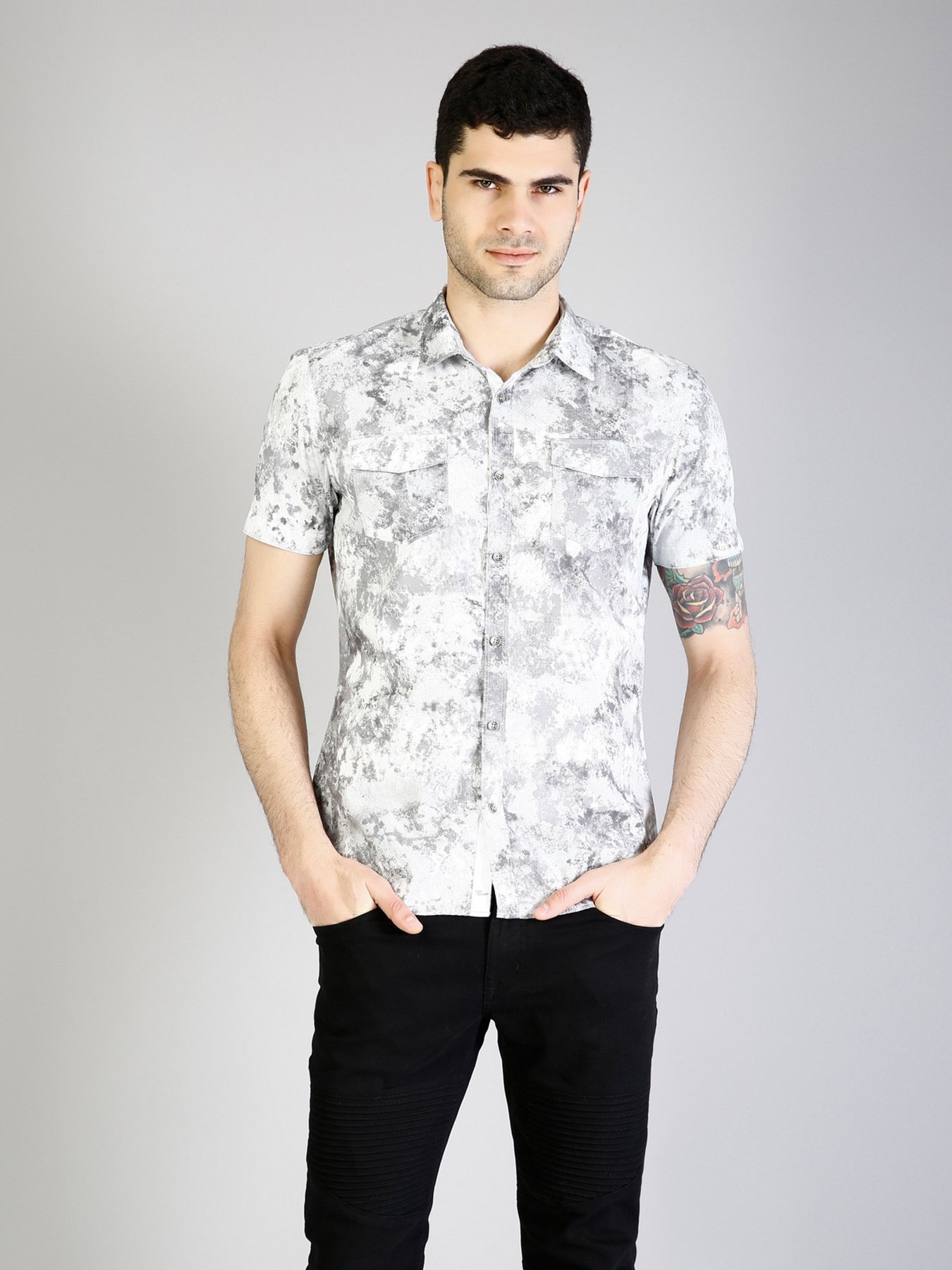 Рубашка повседневная Colin’s модель CL1033221WHT Рубашка повседневная Colin’s модель CL1033221WHT Фото