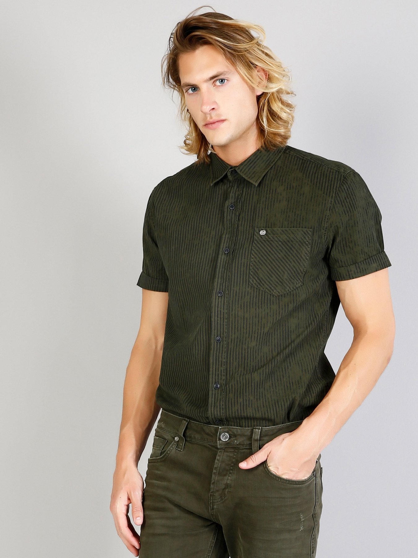 Рубашка повседневная Colin’s модель CL1034046KHA Фото