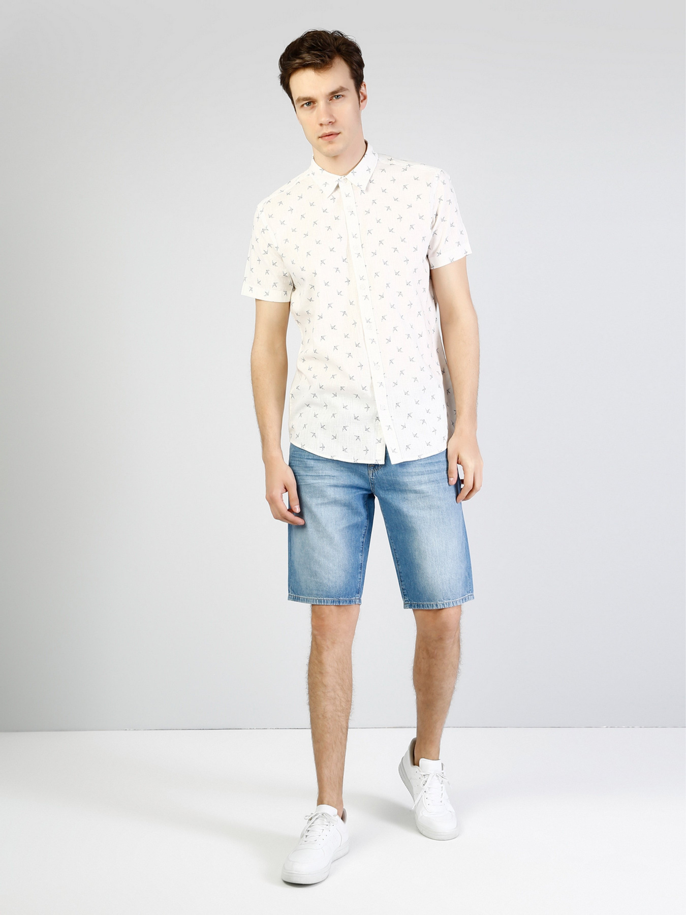 Рубашка повседневная Colin’s модель CL1034303OFW Рубашка повседневная Colin’s модель CL1034303OFW Фото