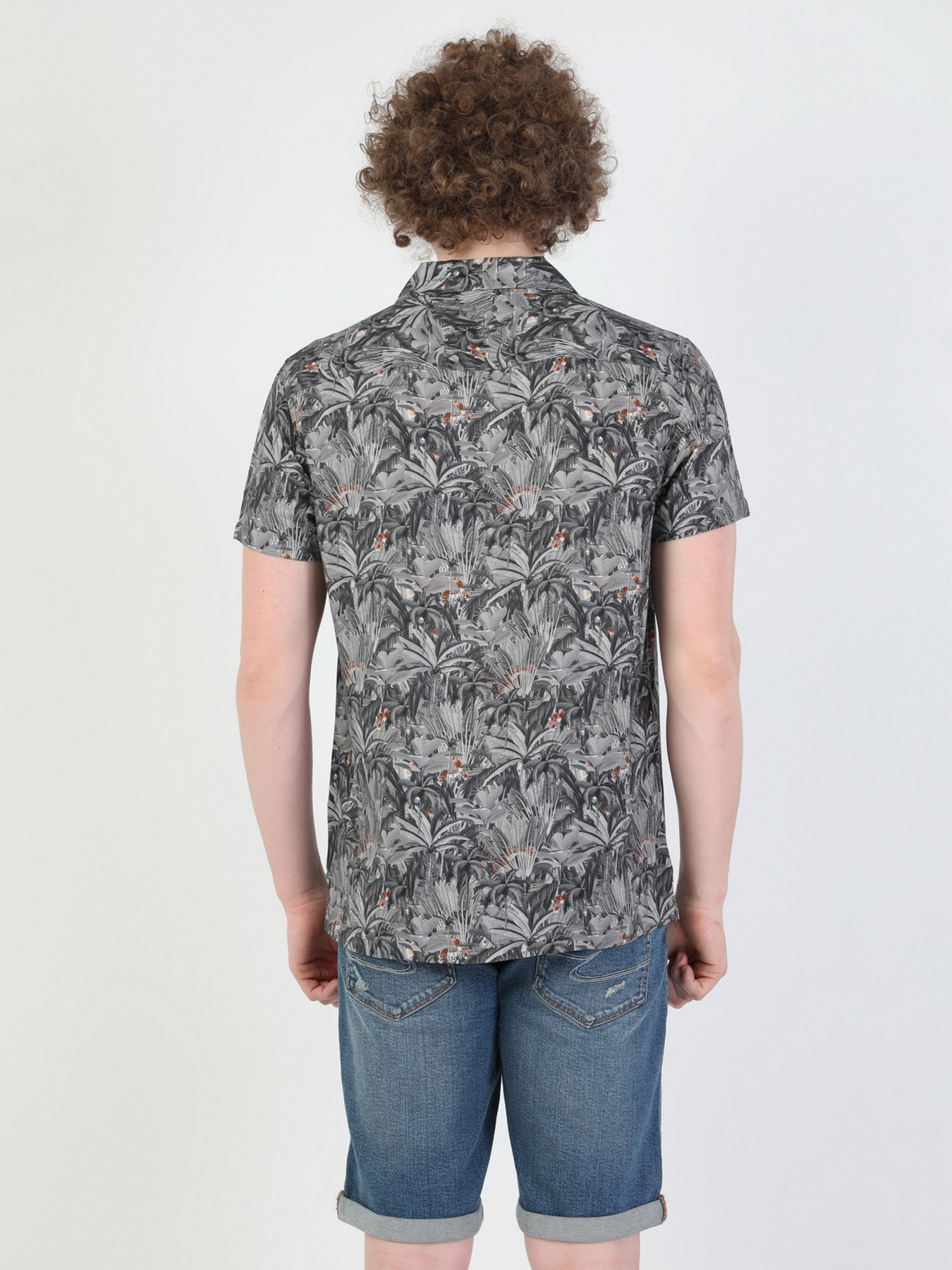 Сорочка повсякденна Colin’s модель CL1048511KHA Сорочка повсякденна Colin’s модель CL1048511KHA Фото