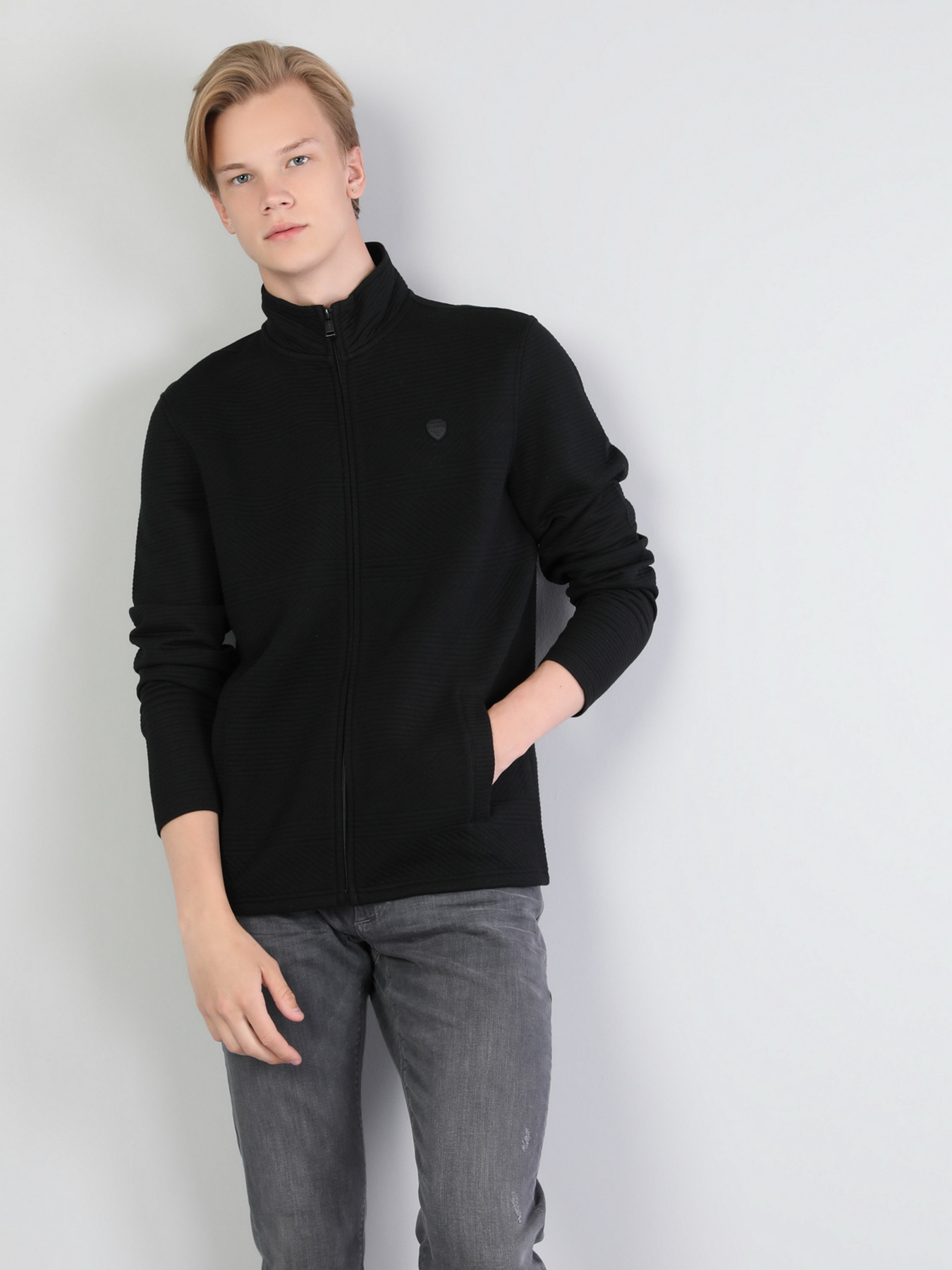 Кофта Colin’s модель CL1044077BLK Фото